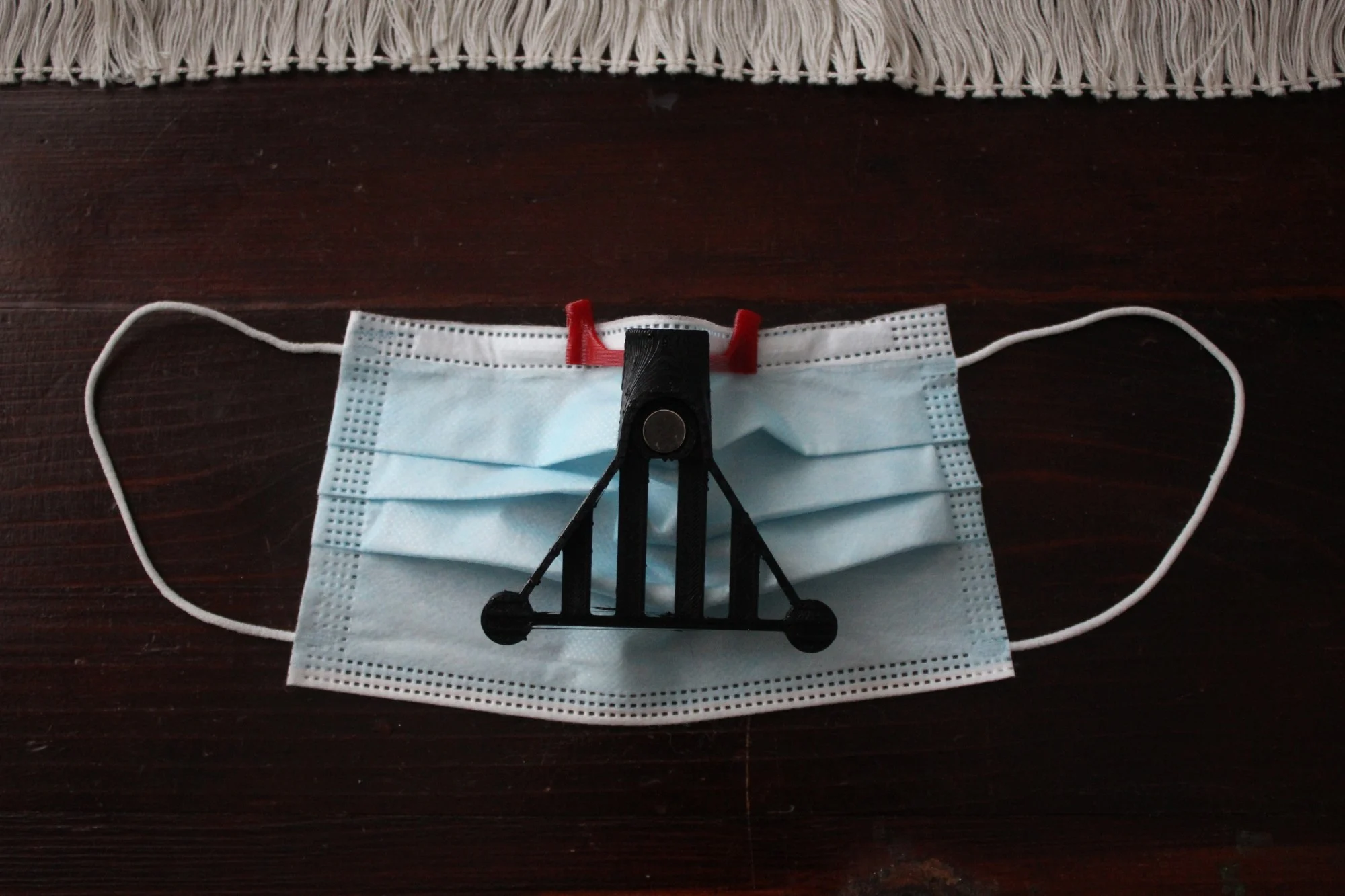 Nasello anti appannamento per mascherina chirurgica (Anti-fog nose pad for glasses surgical Covid mask)+ Darth Vader magnet