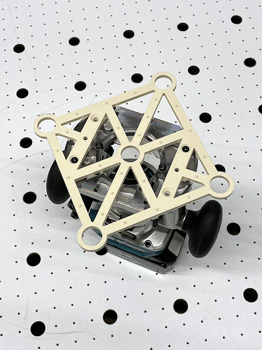 Router template for an MFT top