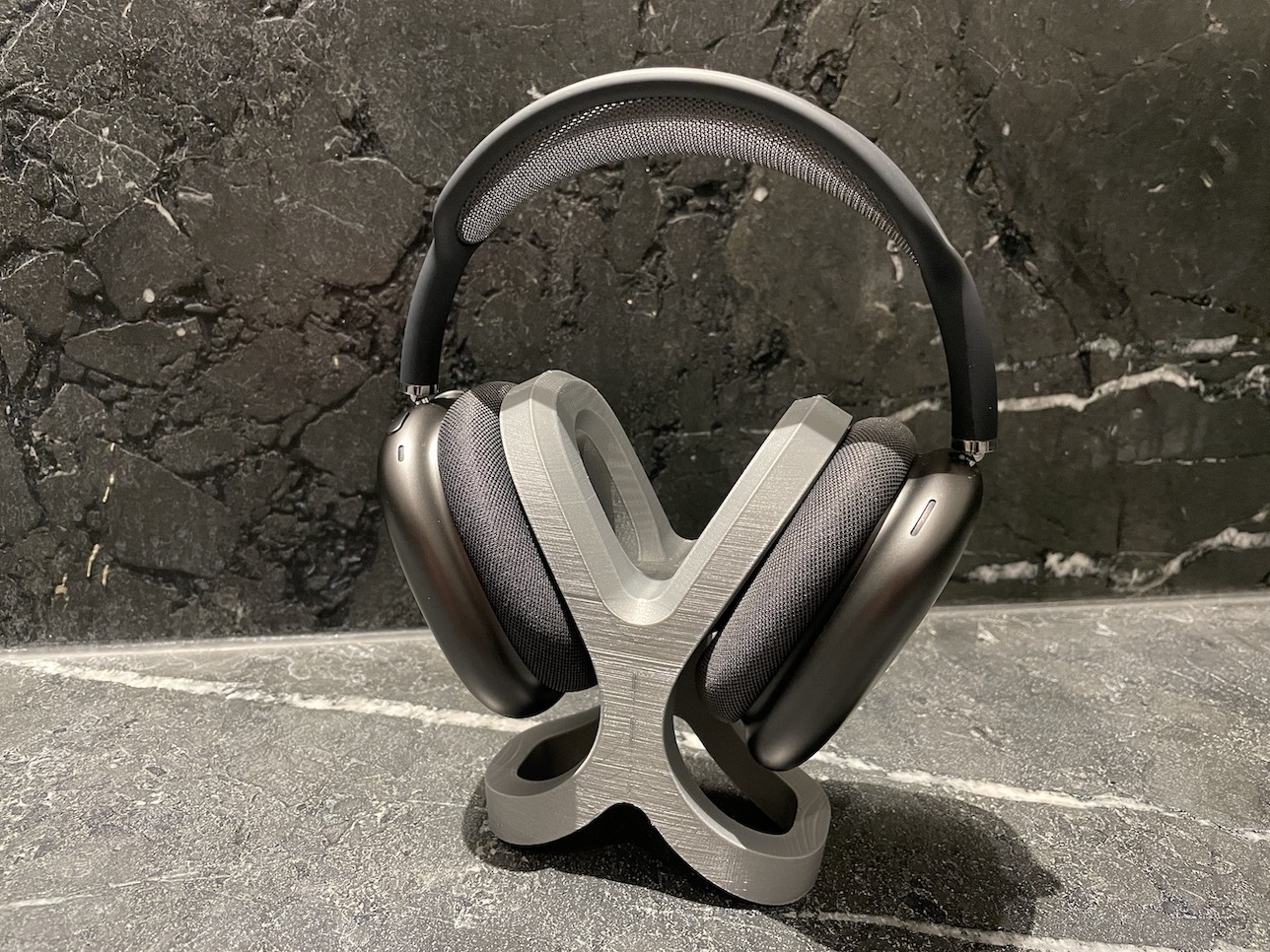 AirPods Max Desktop Stand