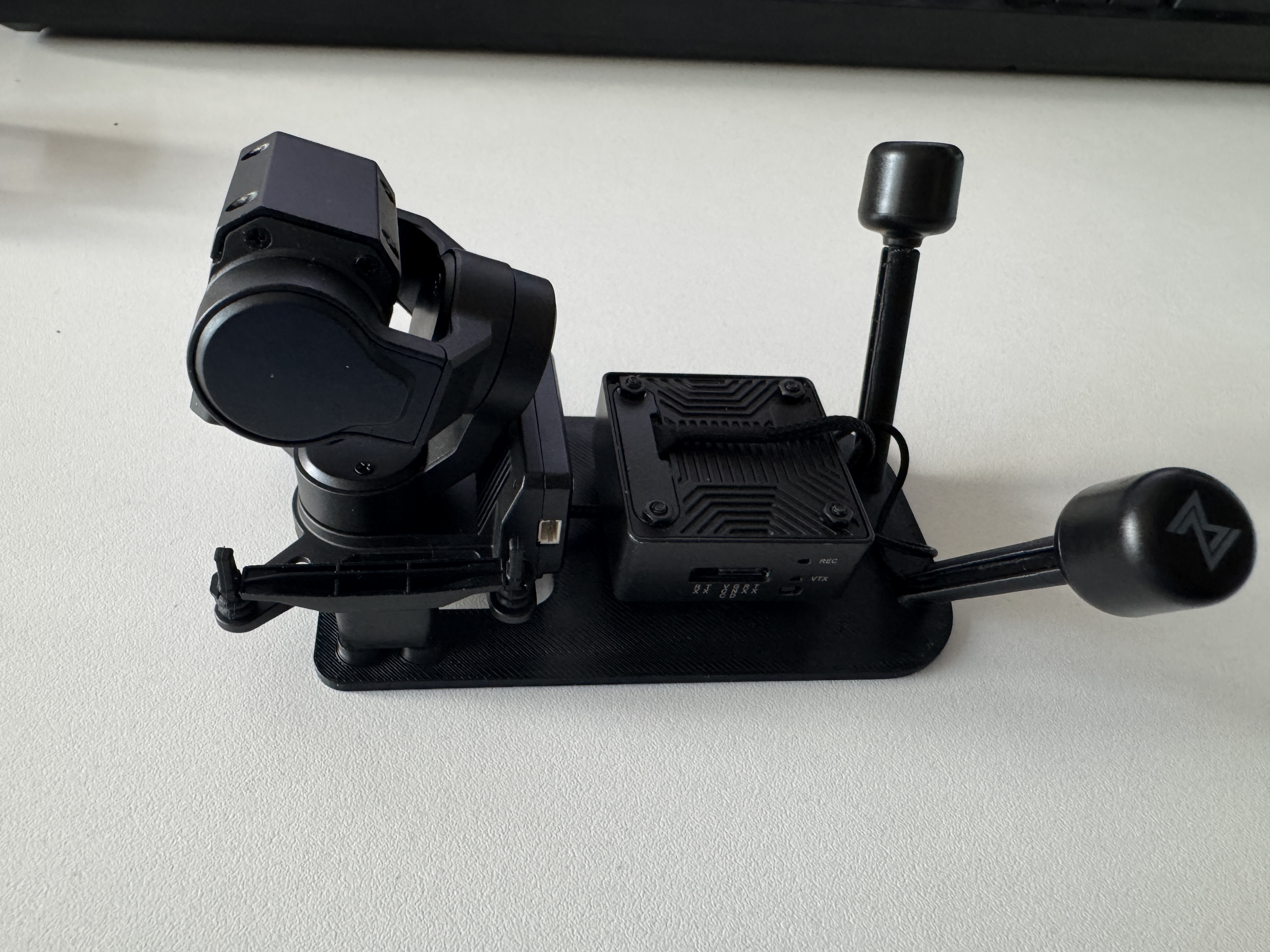 Caddx Walksnail Moonlight + GM3 gimbal mounting plate