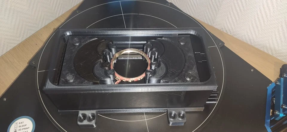 Fully 3D printed fractal vise, no post processing! (EASY!)
