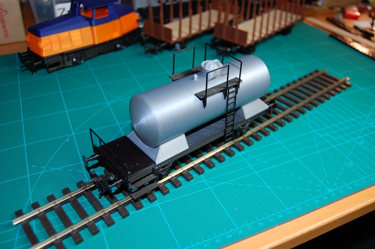 Basic 0-scale Project: Tank Wagon