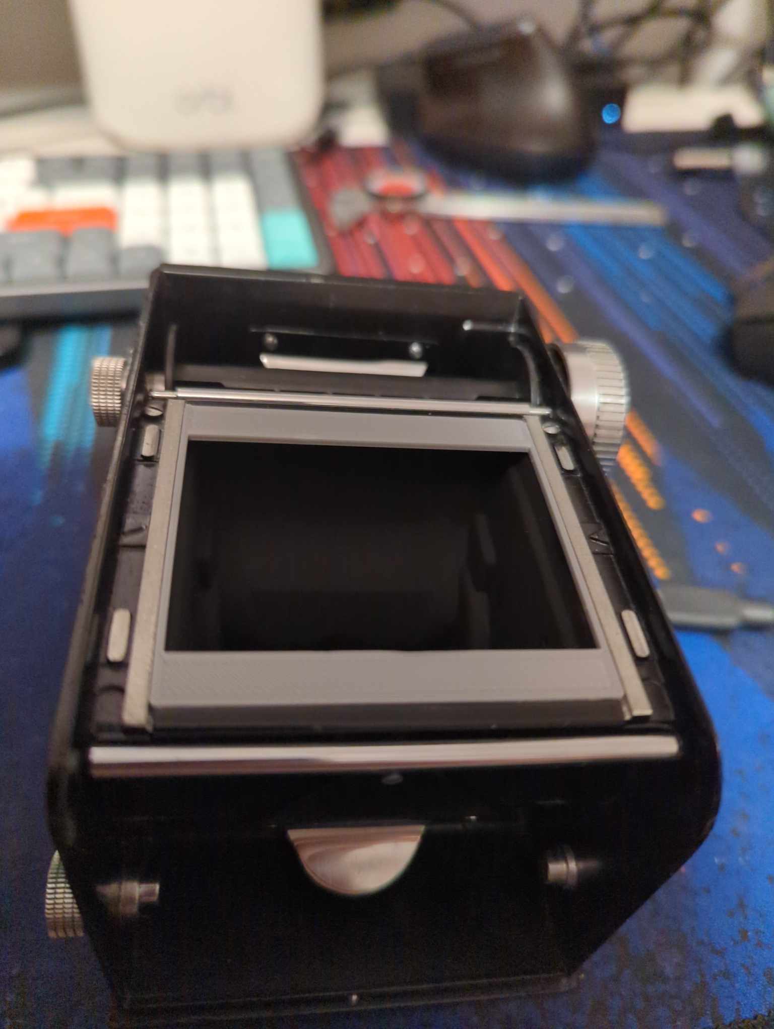Yashica Rookie 645 Mask