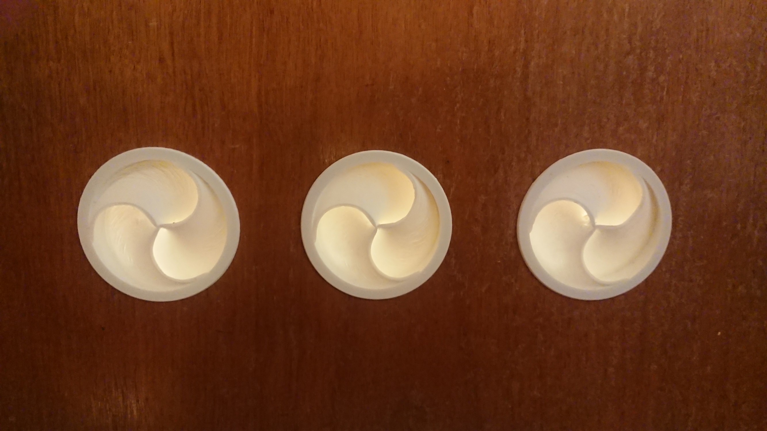 Bathroom door vent