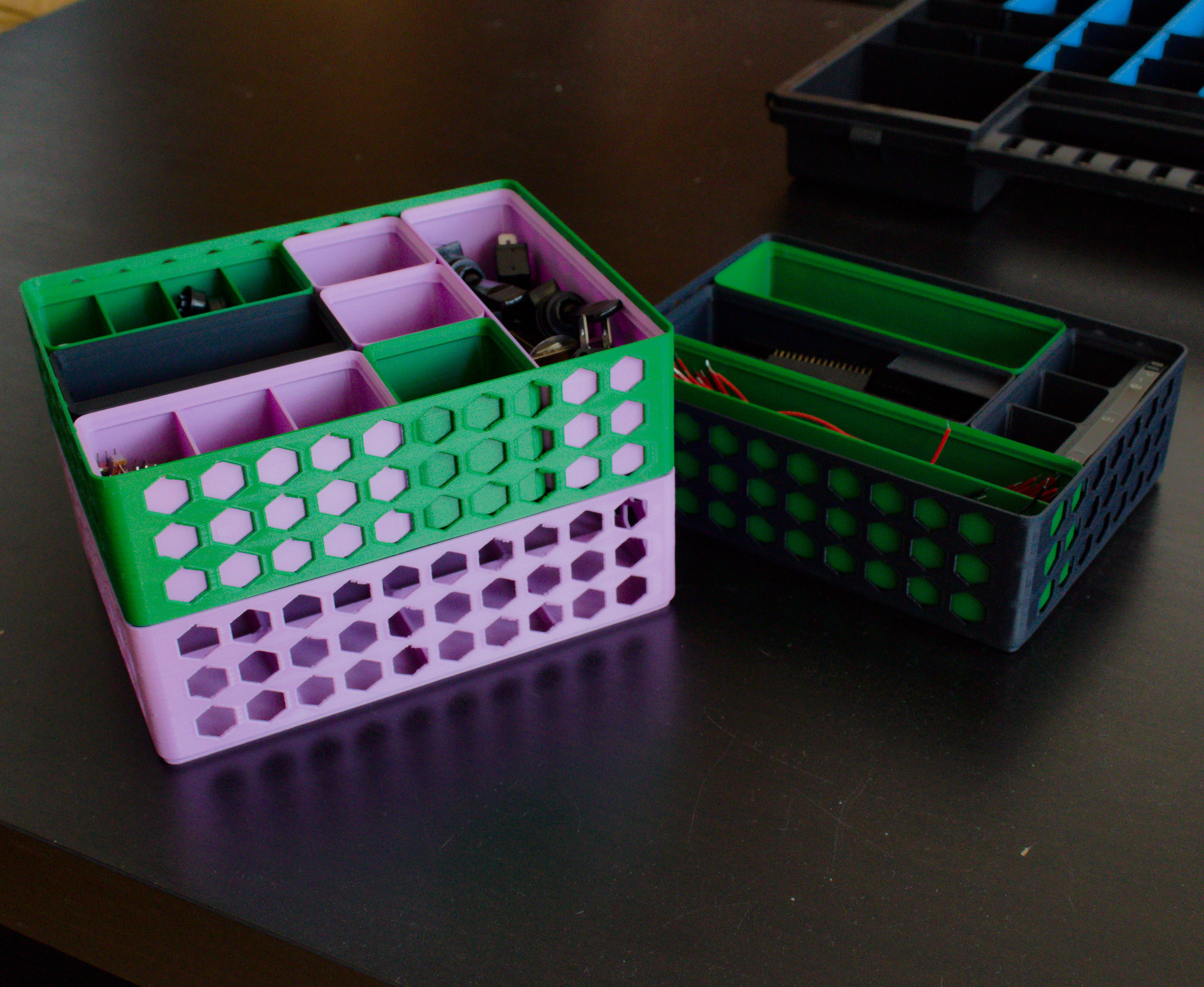 Gridfinity Baseplate Basket [PARAMETRIC]