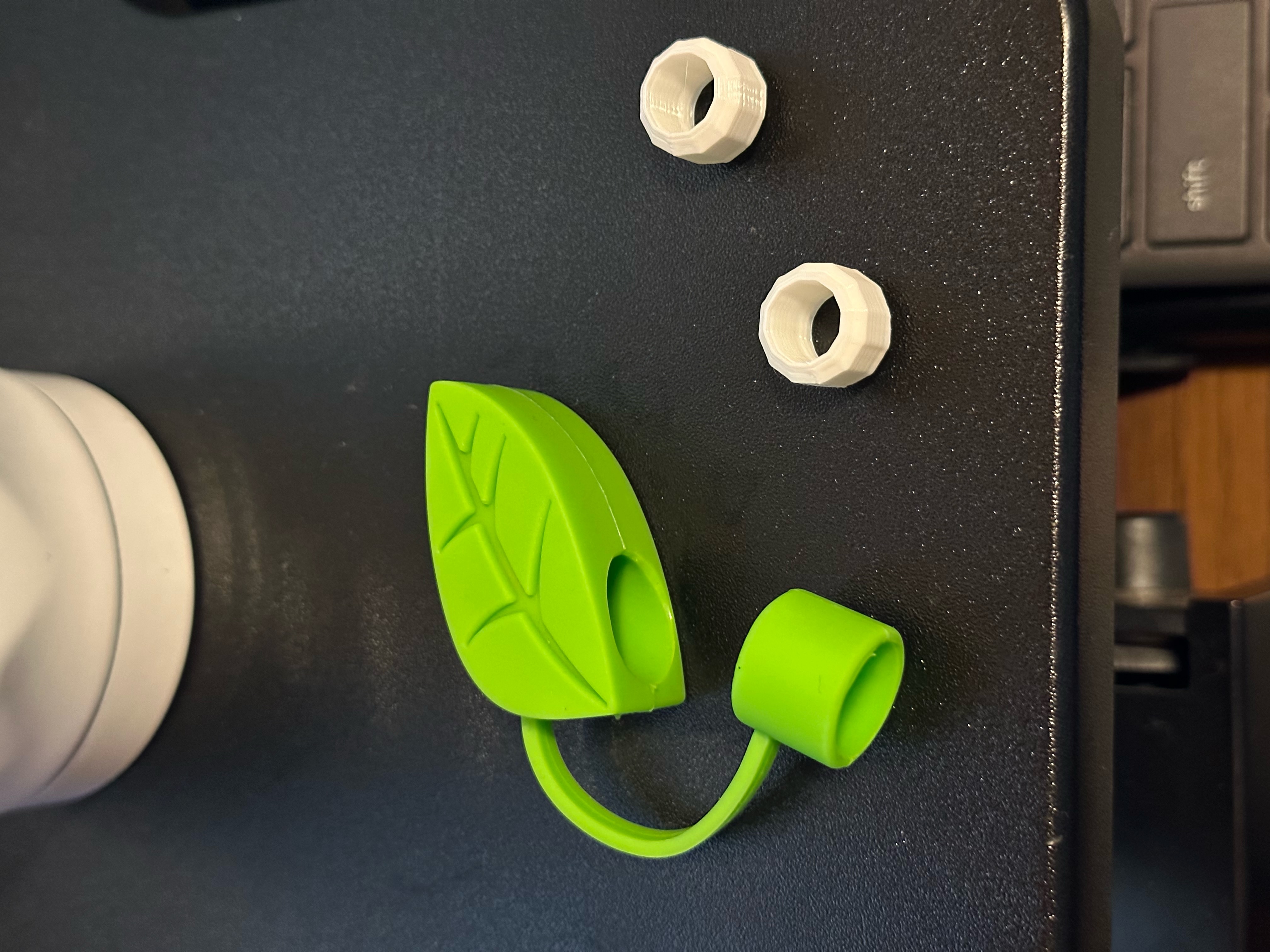 Kung Fu Tea - Pikmin Straw Converter