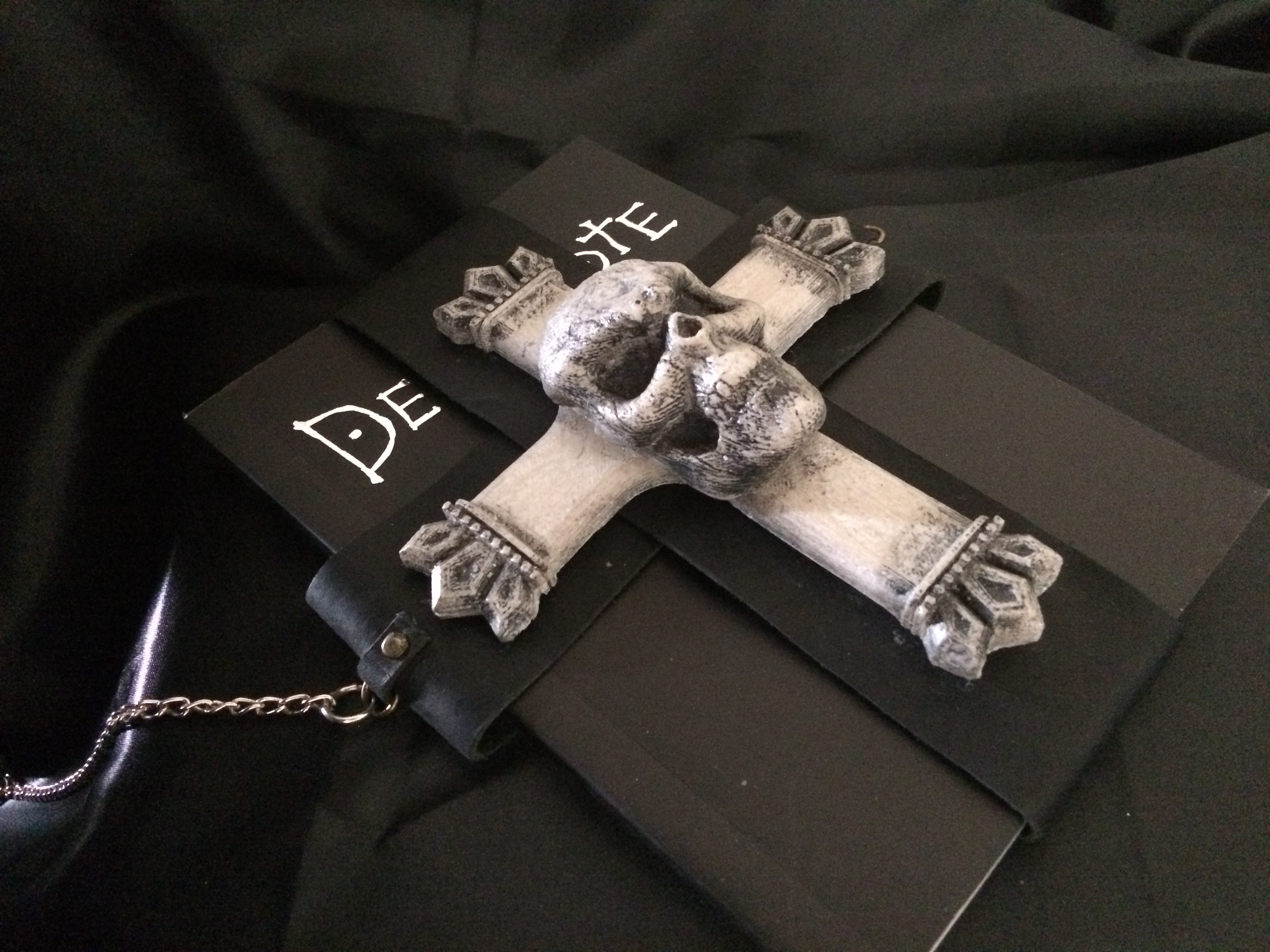 Ryuk´s Death Note Cross