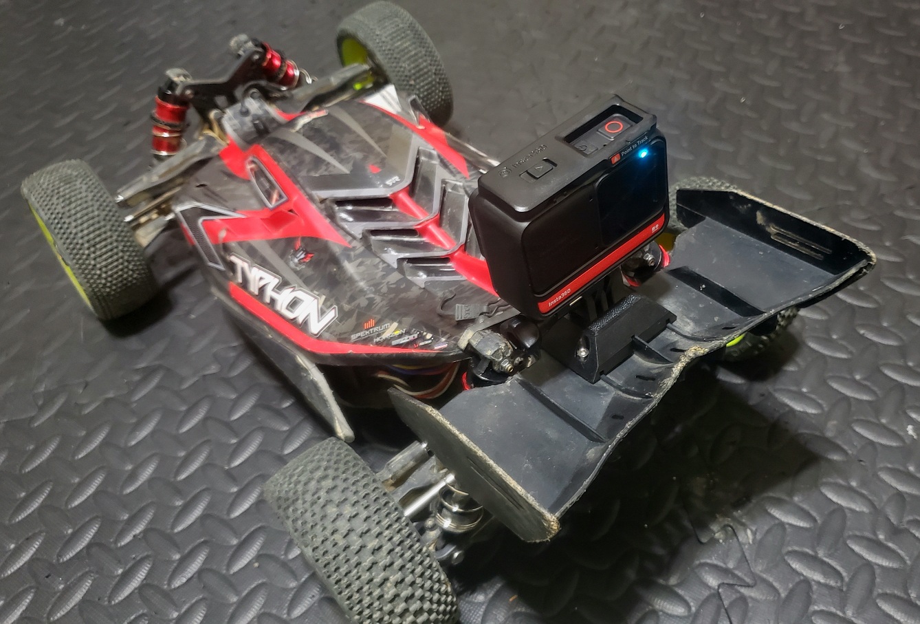 Typhon - Go Pro Insta360 One R Mount