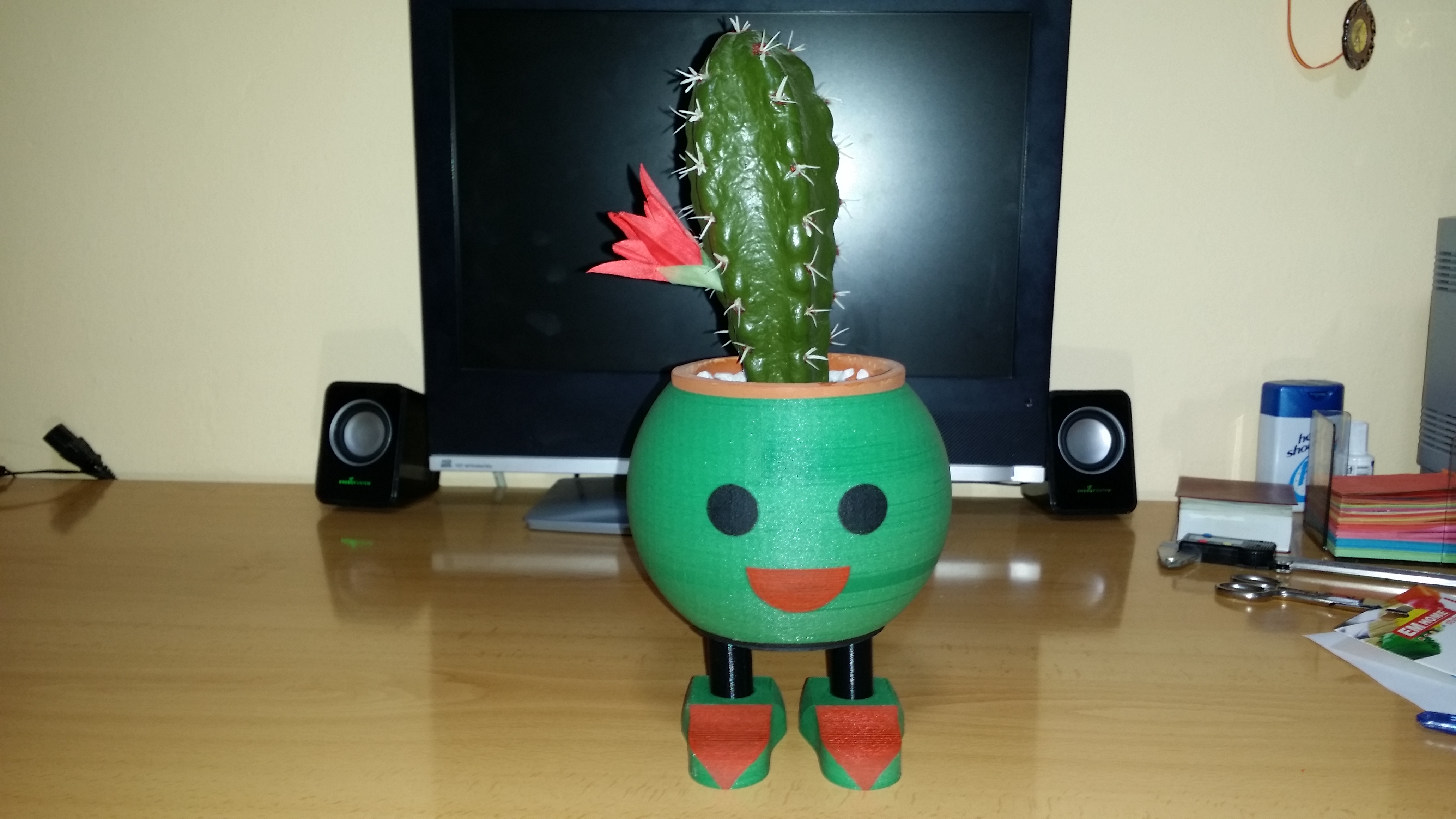 Macetero con patas