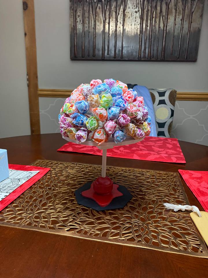 Lollipop stand for dum dums