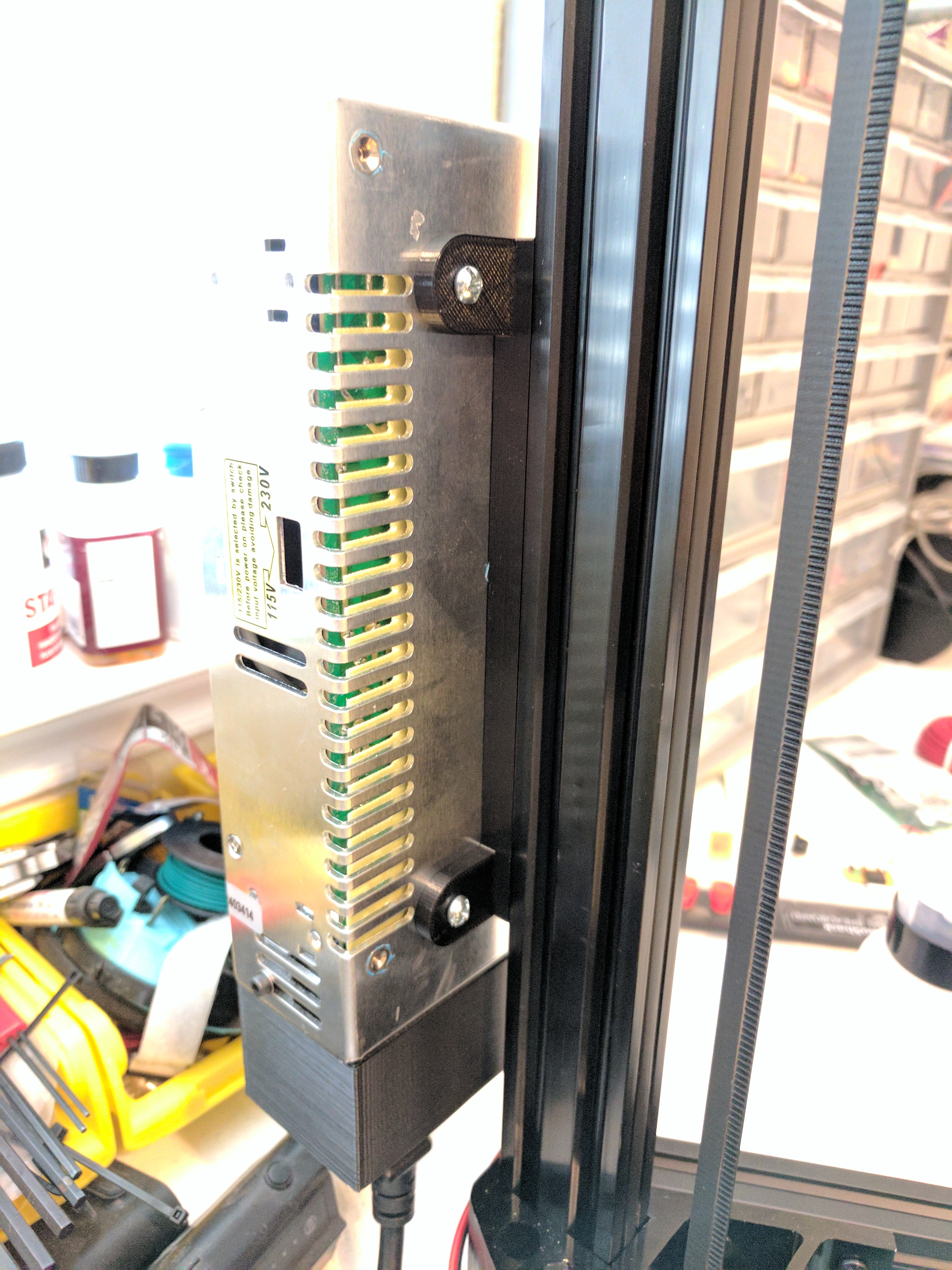 V-Rail Power Supply Mount