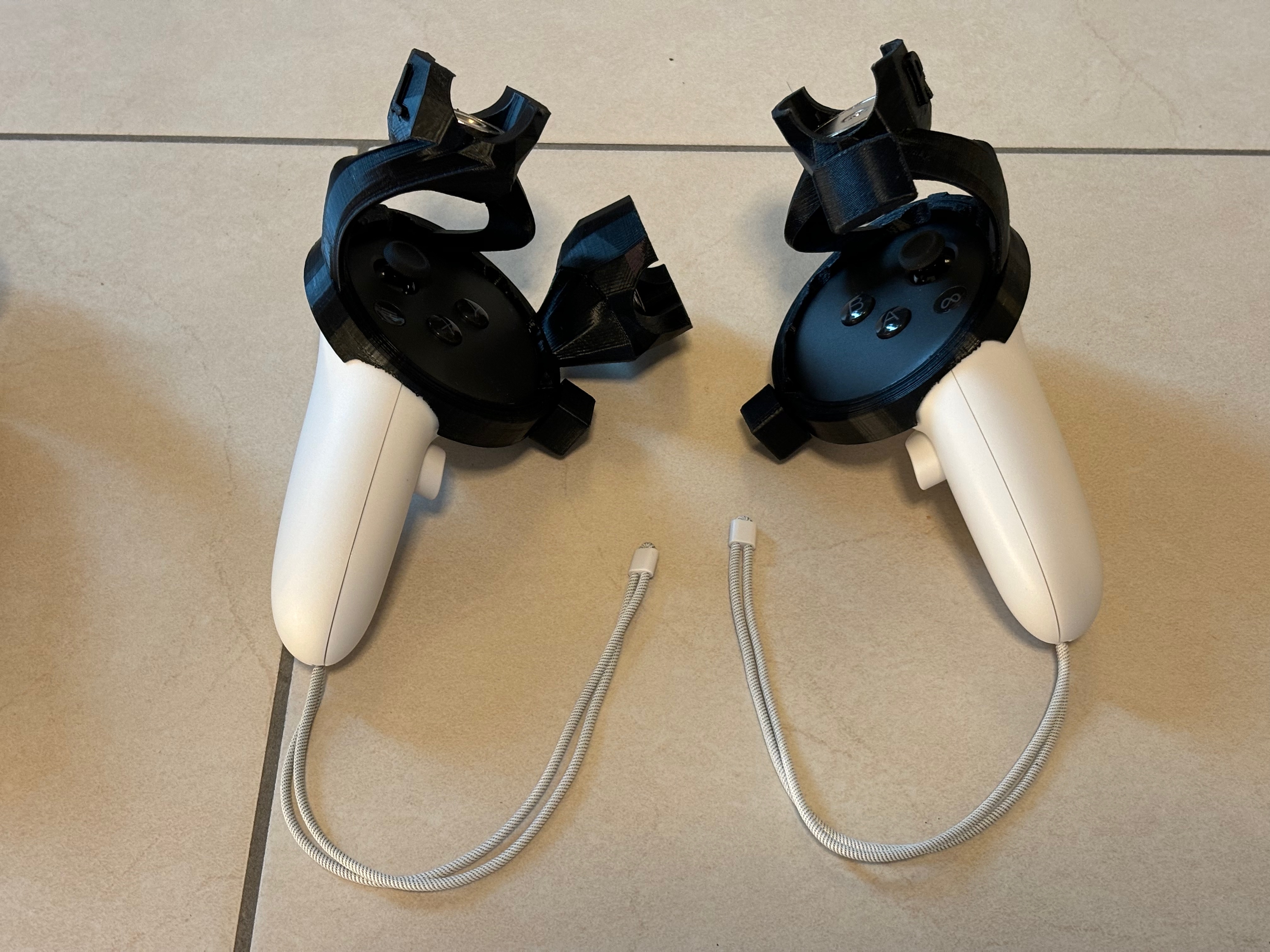 Quest 3 Sleek Controller Mounts for Magnetic Gunstock (Sanlaki style, top-side mounting)