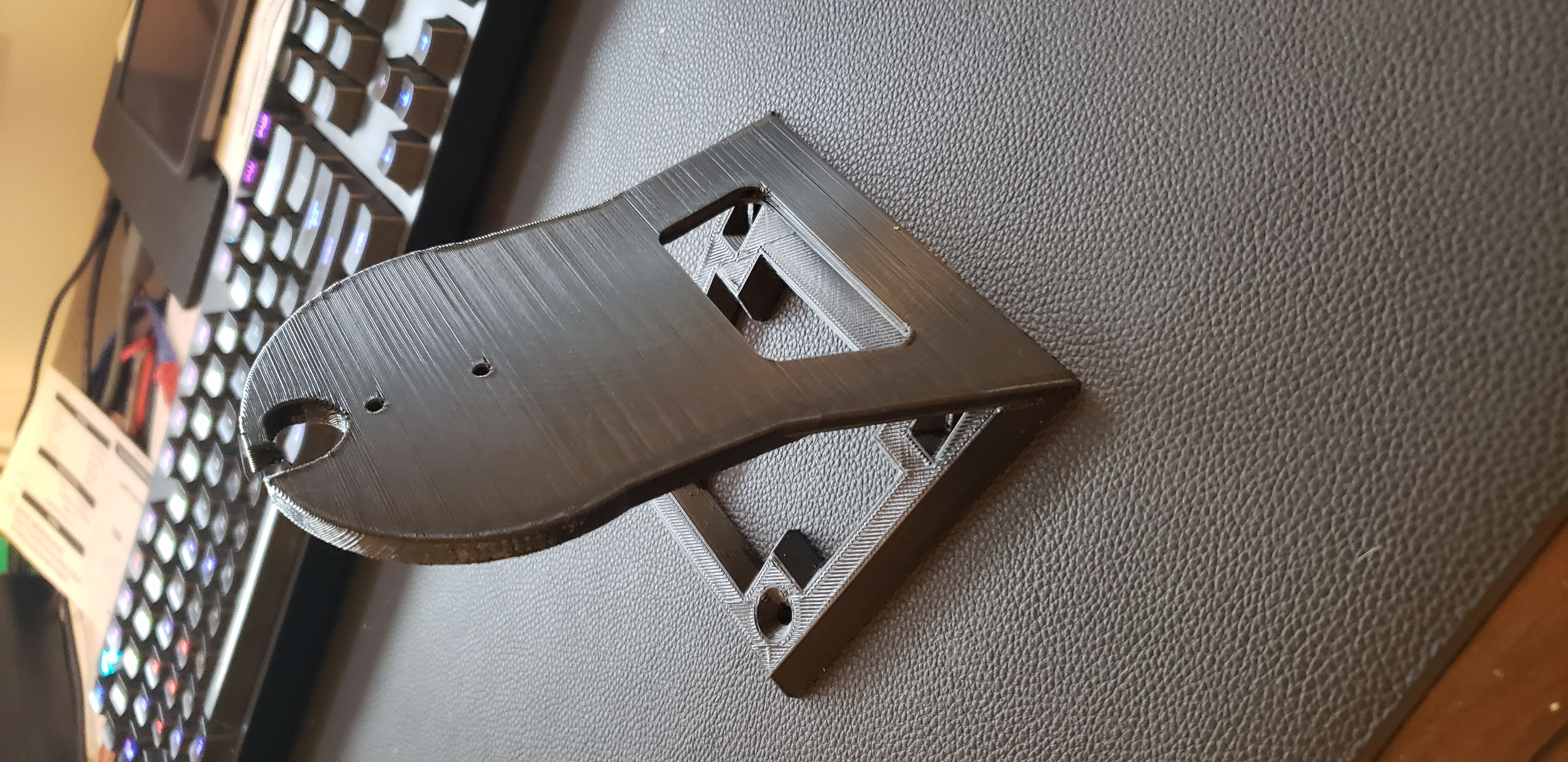 Meraki MV12 & MV22  Camera Desk Mount