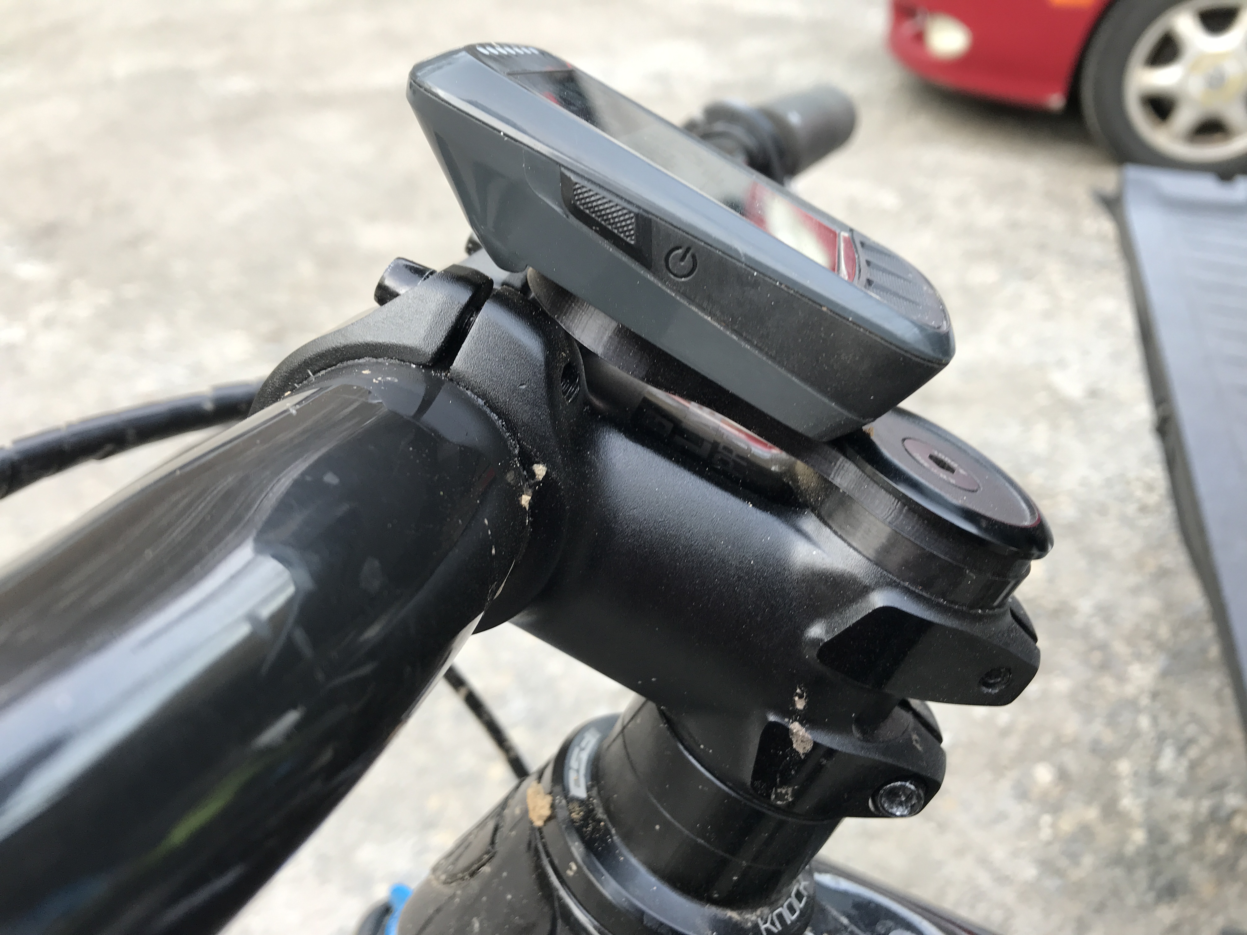 OBSOLETE Steerer tube mount for Wahoo Elemnt Bolt