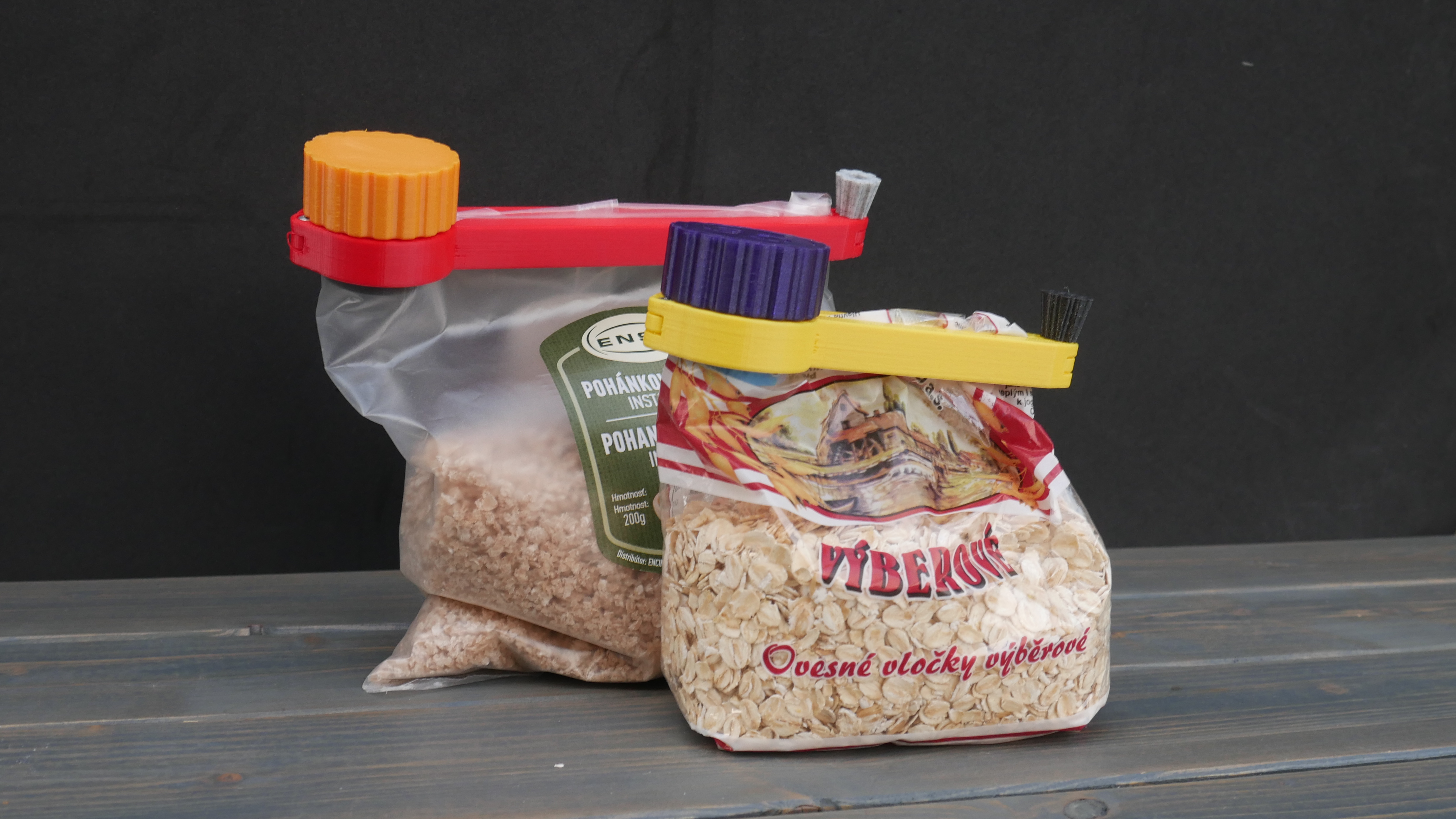 Bag clips
