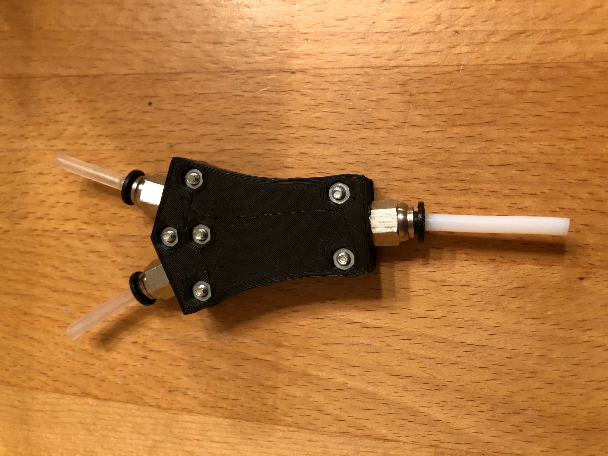 Anycubic Kossel Plus Y-Merger