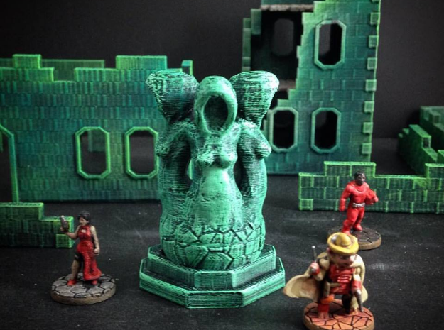 Arcane Statue: The Hooded Sisters (15mm scale)