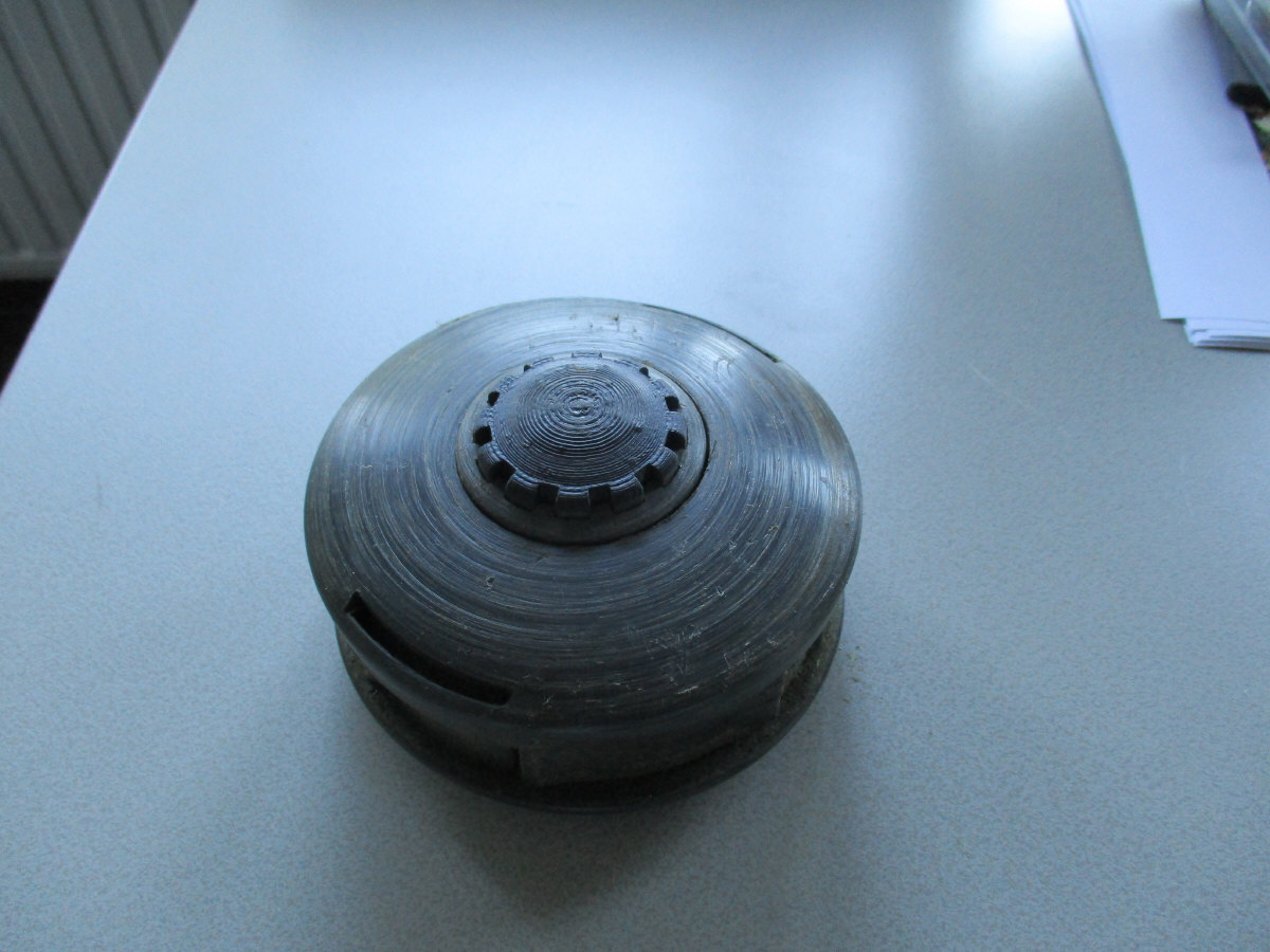 Stiga SB40 Trimmer Spool Head