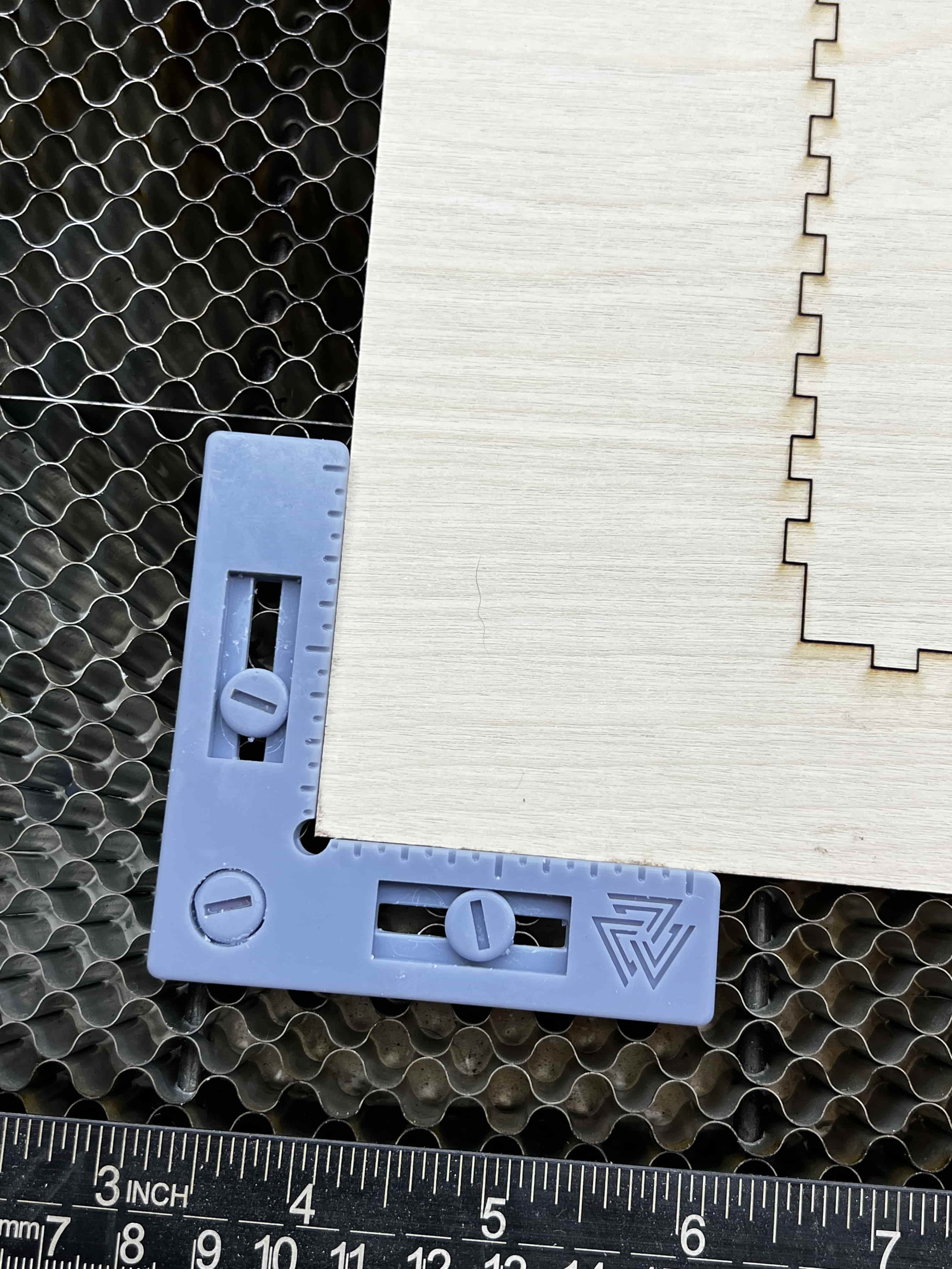 Honeycomb Adjustable Alignment Square V 2.0