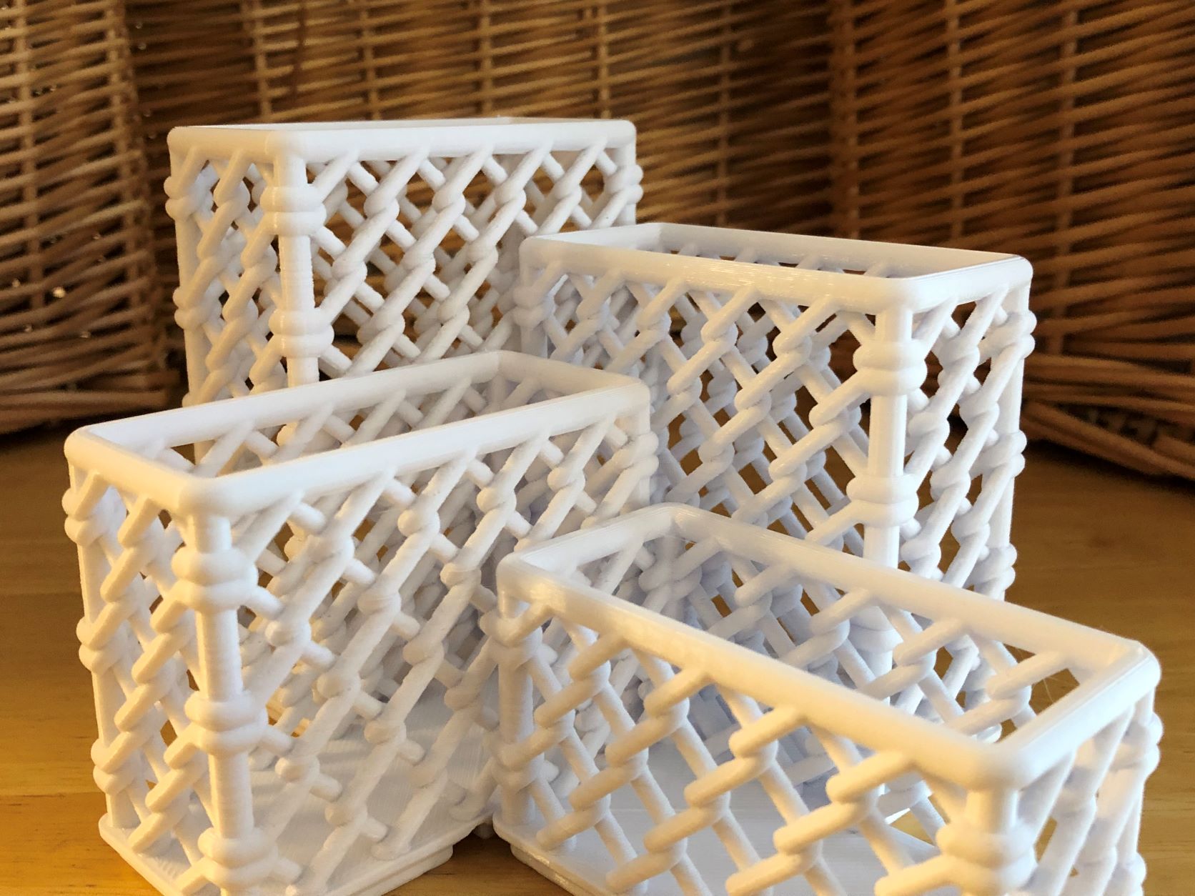 Chain Link Gridfinity Bins (1x2)