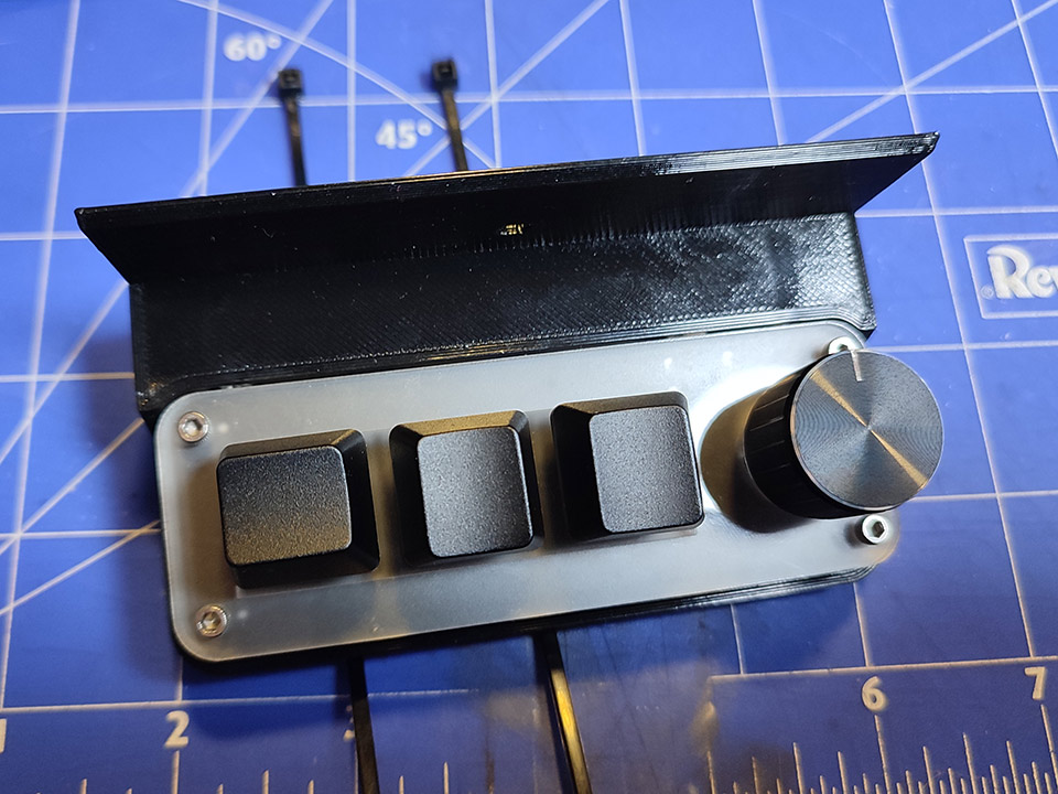 Under desk/table holder for 3x1 USB mini macro keyboard