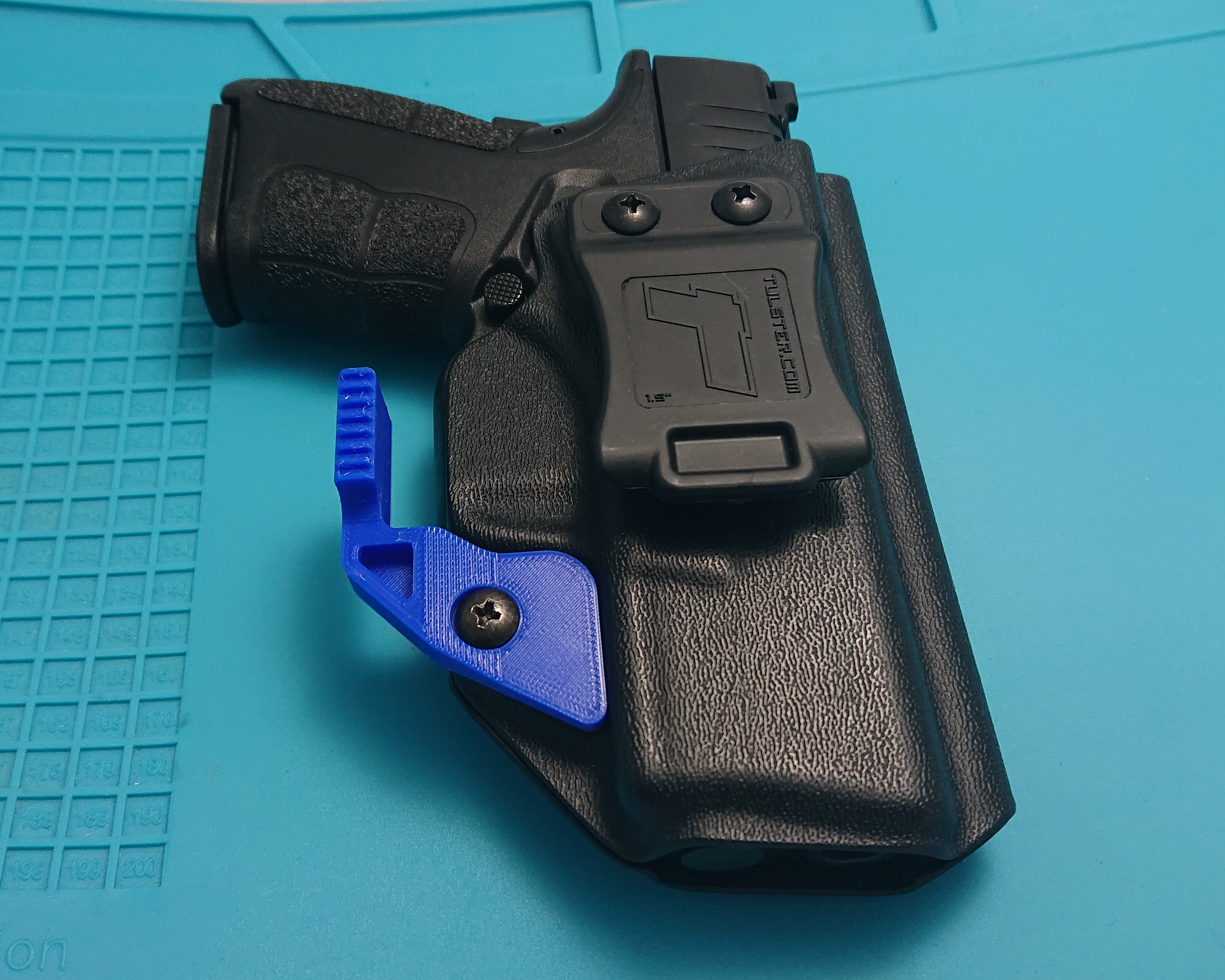 Holster Claw