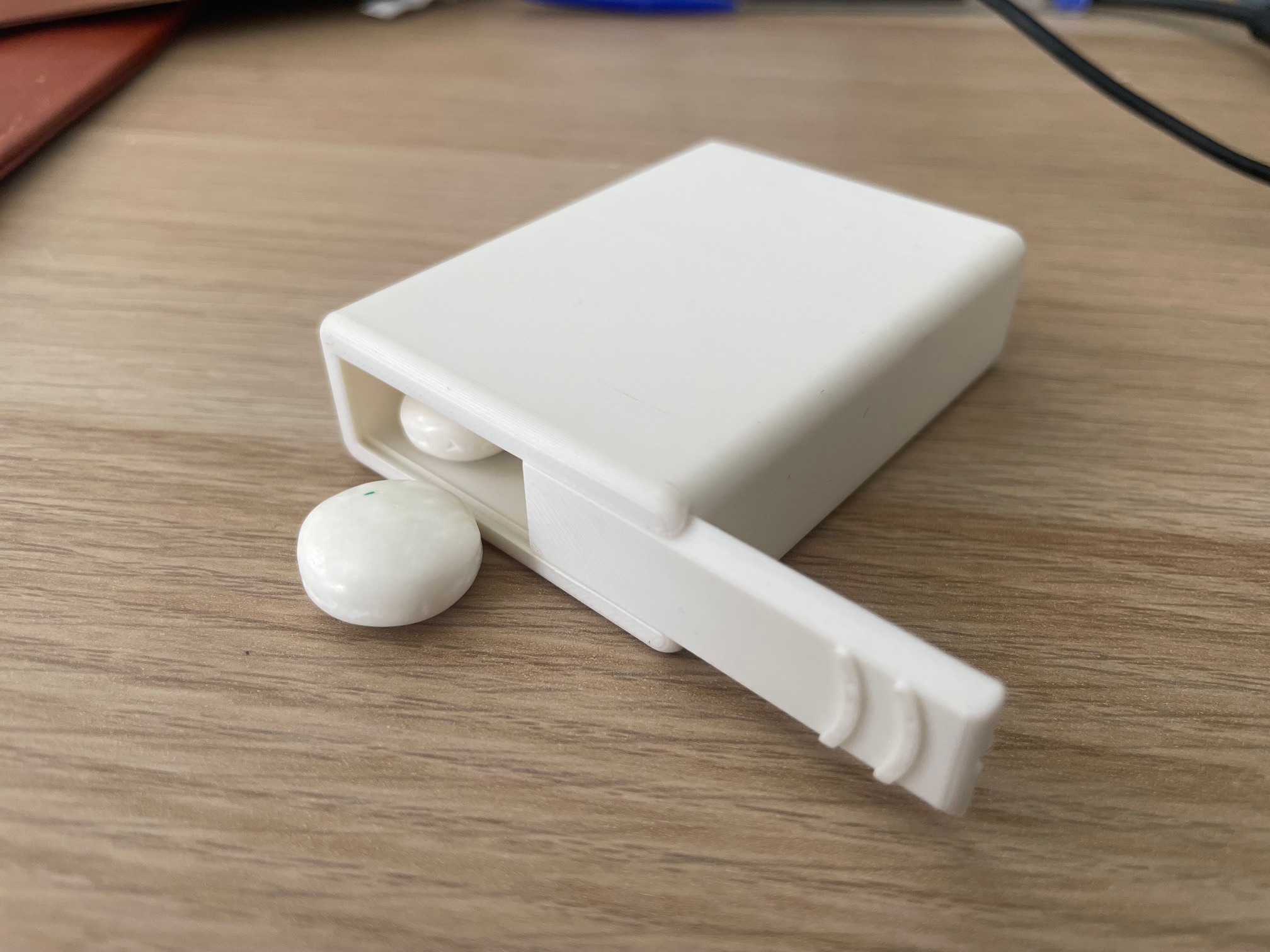 chewing gum box