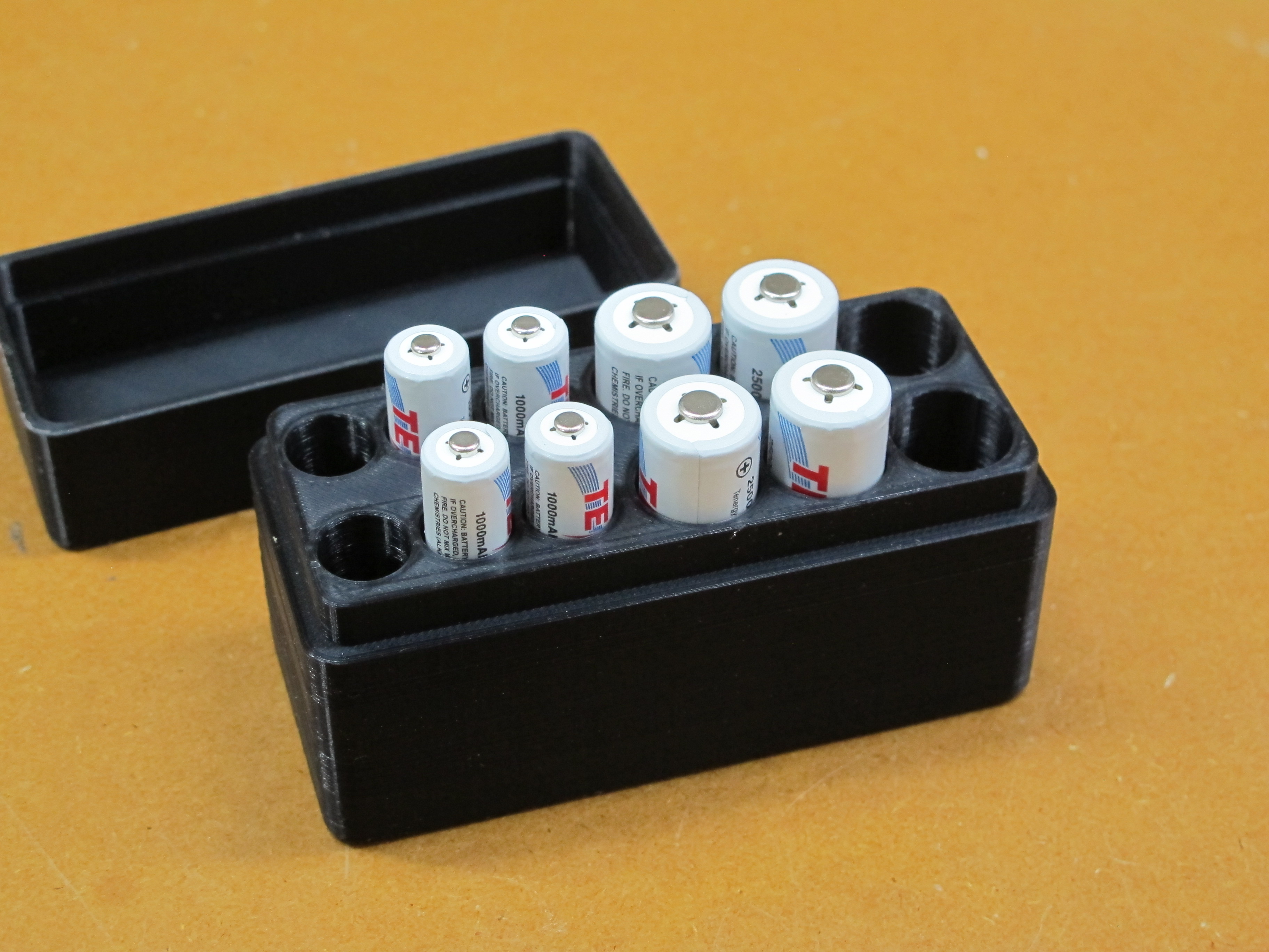 Battery Box AA & AAA NiMH Rechargable