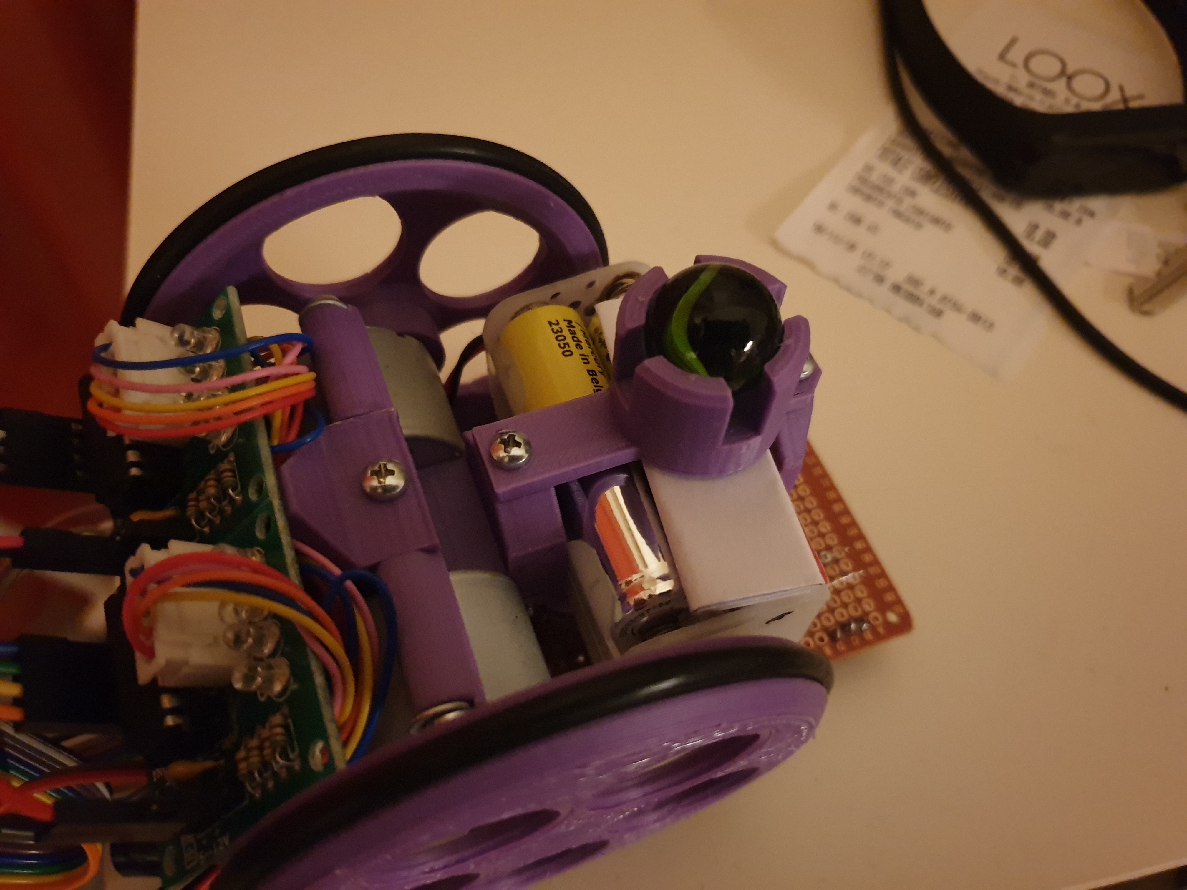 Ball caster per escornabot