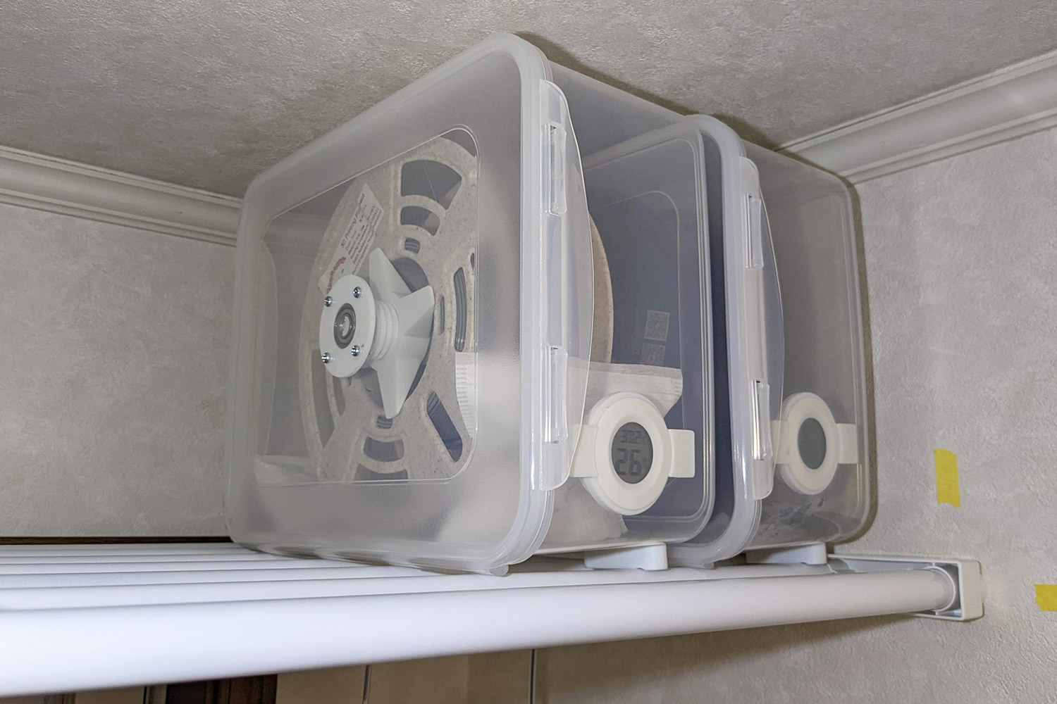 Universal Spool Holder for DAISO 5.5L Filament Drybox