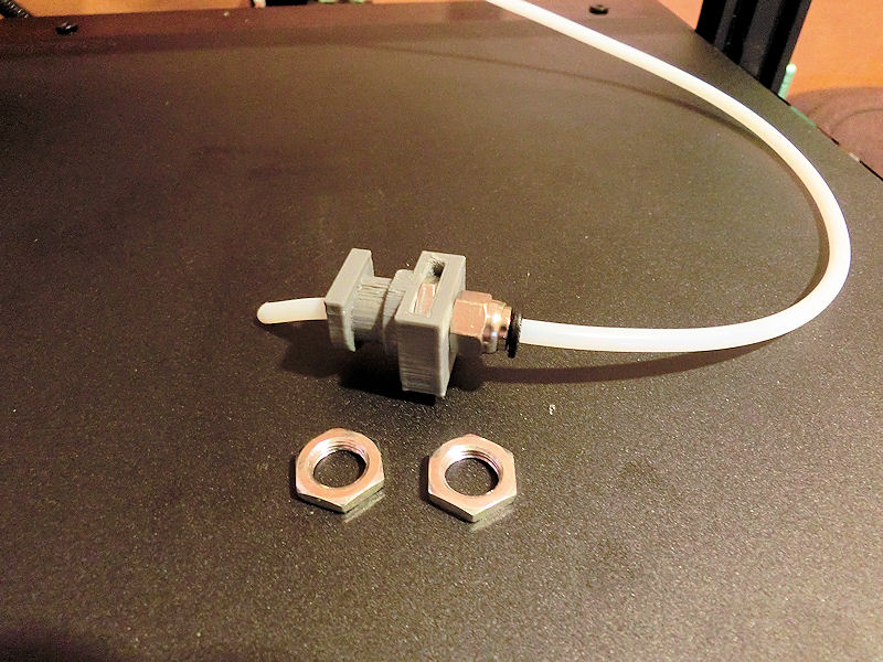 Extruder to bowden tube connector for Tevo Tornado