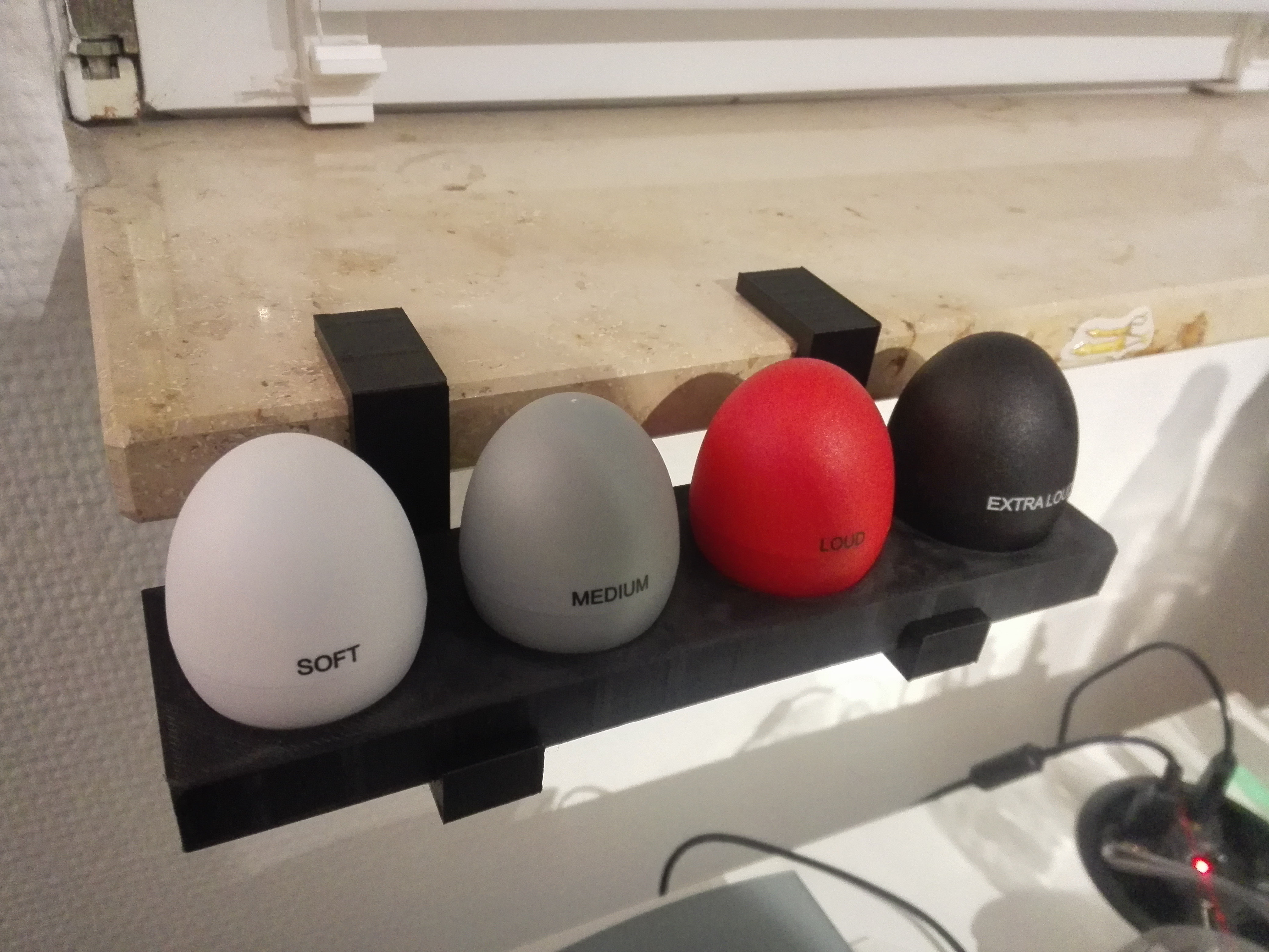 Egg Shaker Window Sill Mount