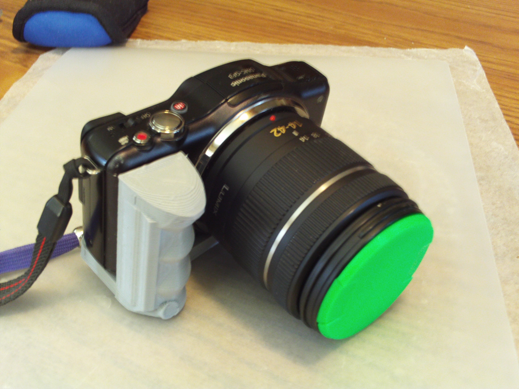Panasonic Lumix GF3 Handgrip Version 2