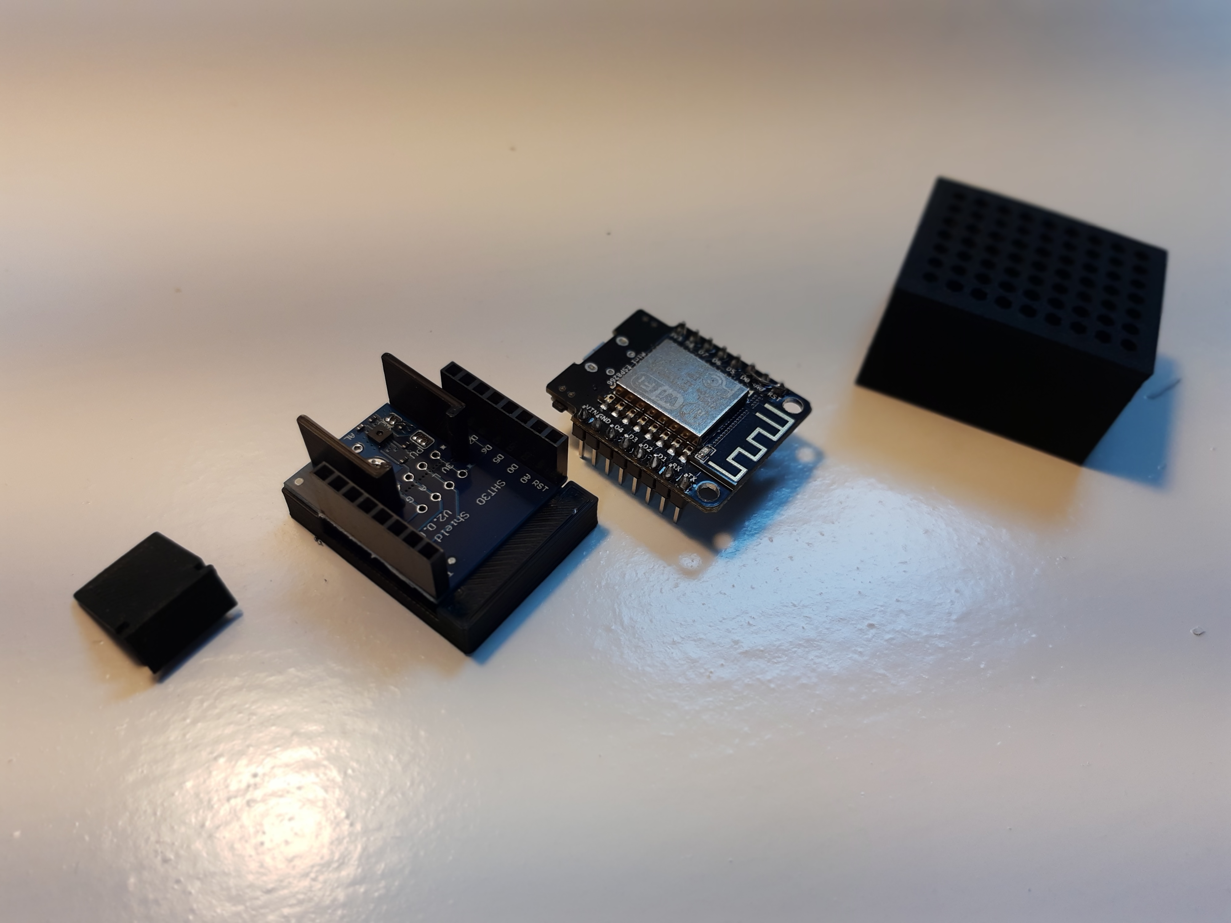 Wemos D1 Mini + SHT30 shield enclosure