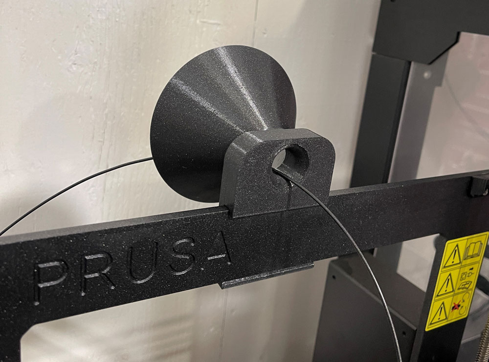 Filament feeder cup for Prusa I3 MK3 Printers using Dry Boxes (Like PolyBox)
