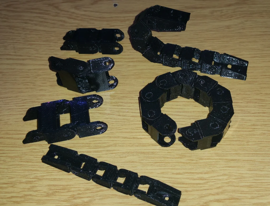 Drag Chain with mounts