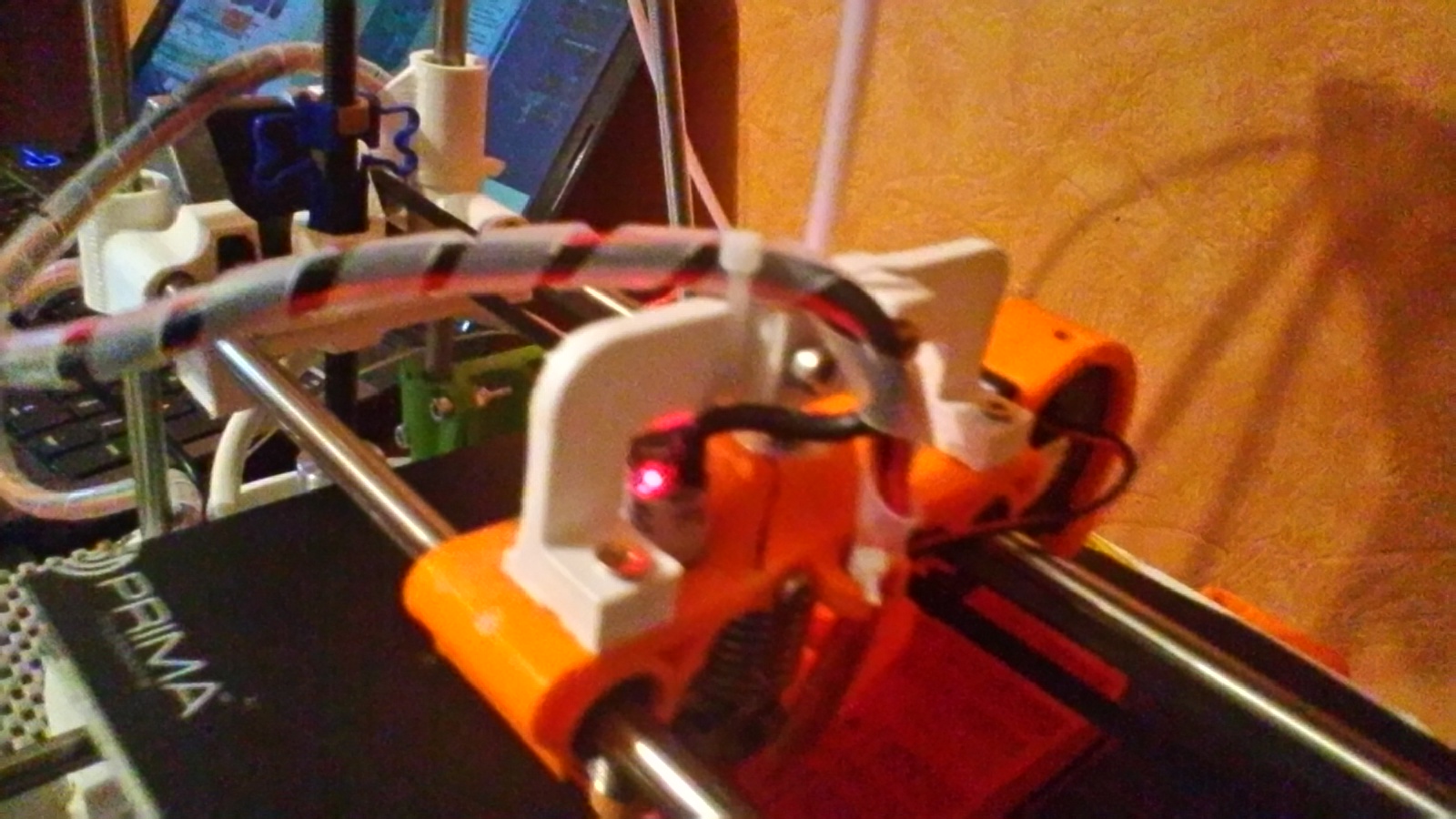 Bloque Tube Filament