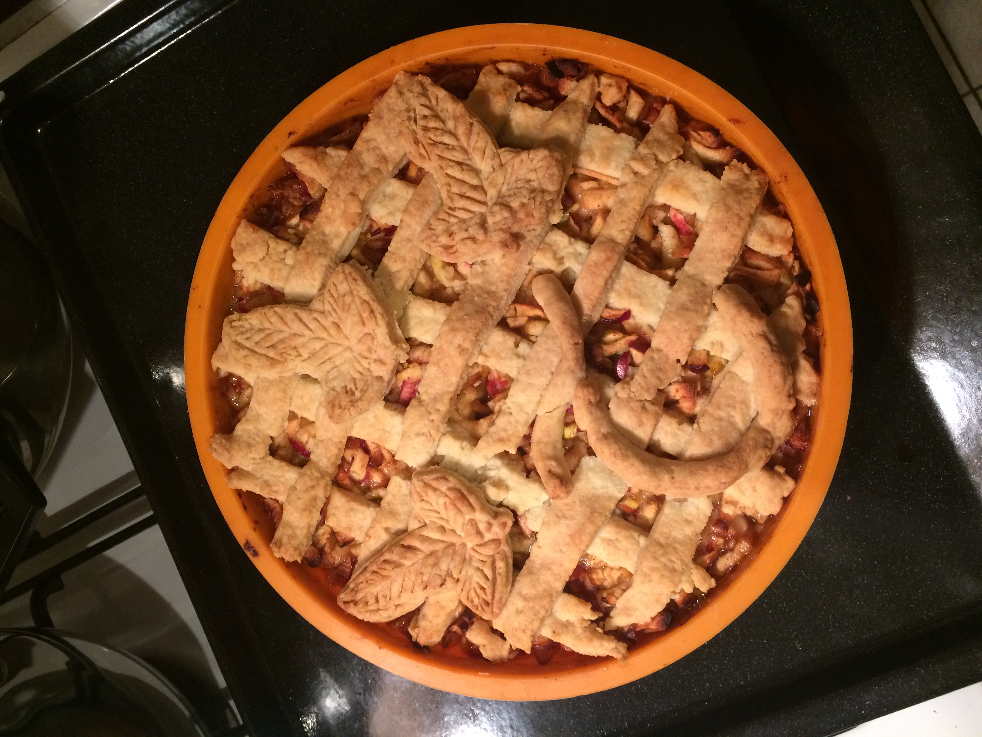 Lorien leaf cookie cutter