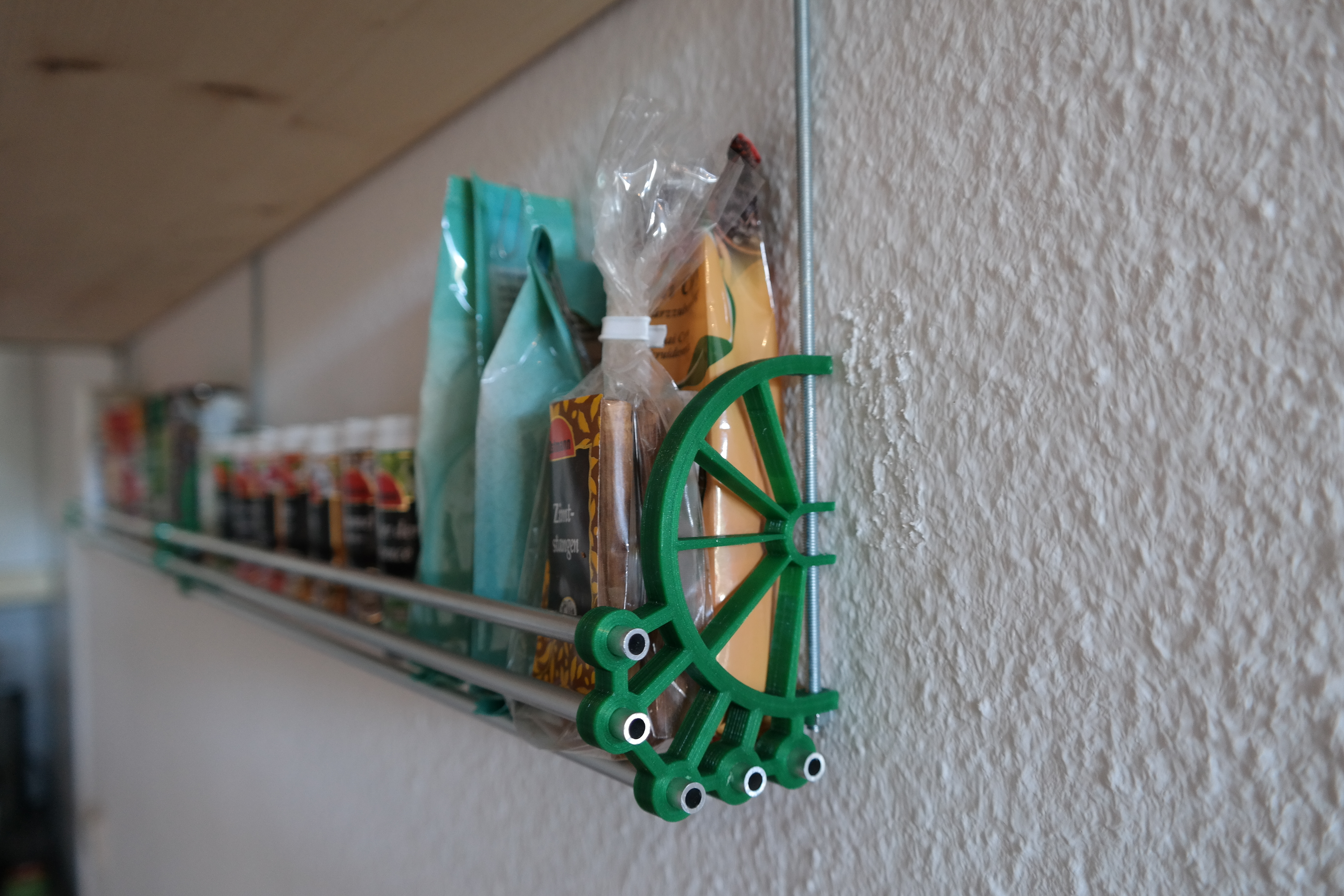 spice shelf / rack