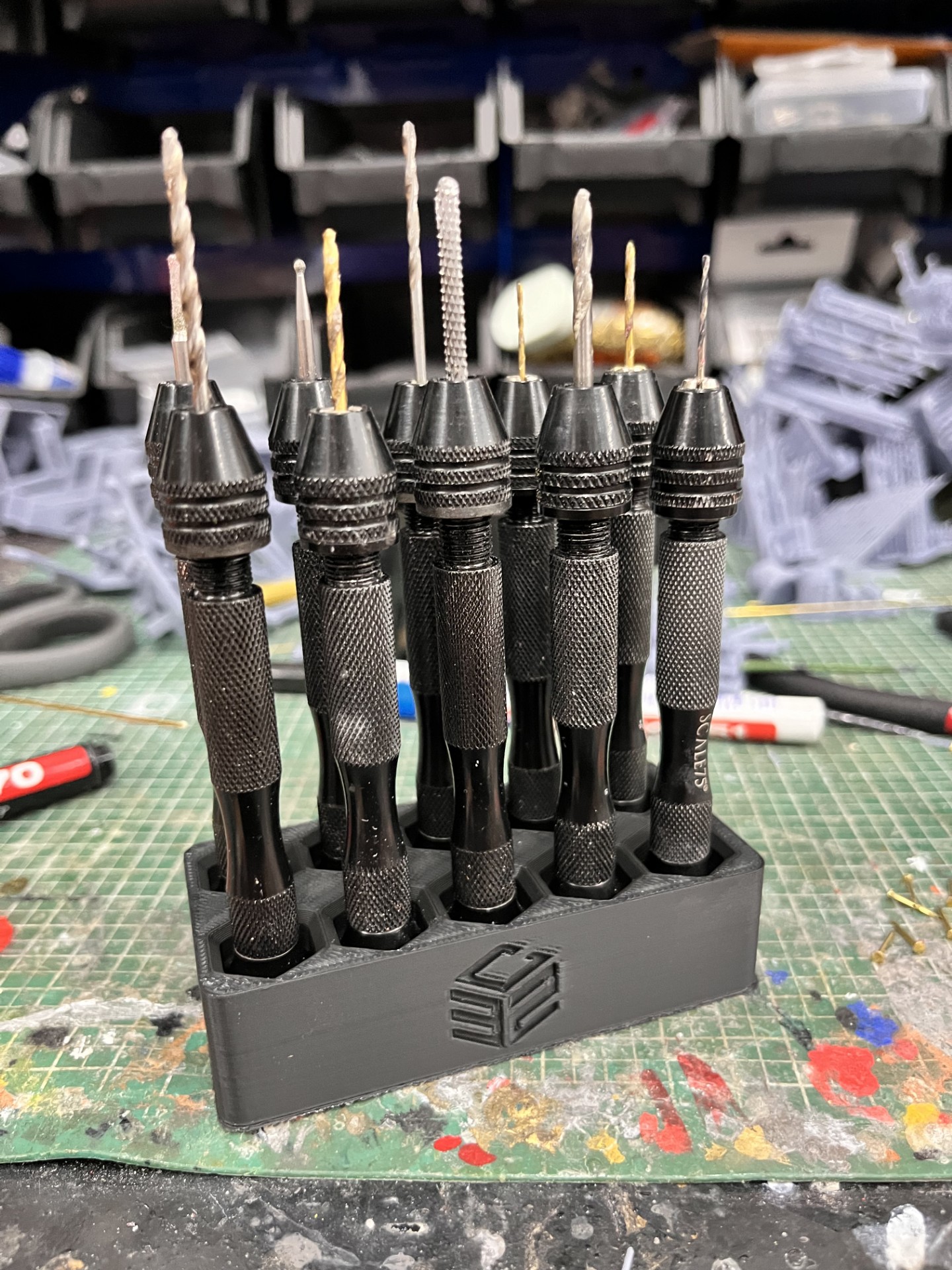 Hand drill holder organiser
