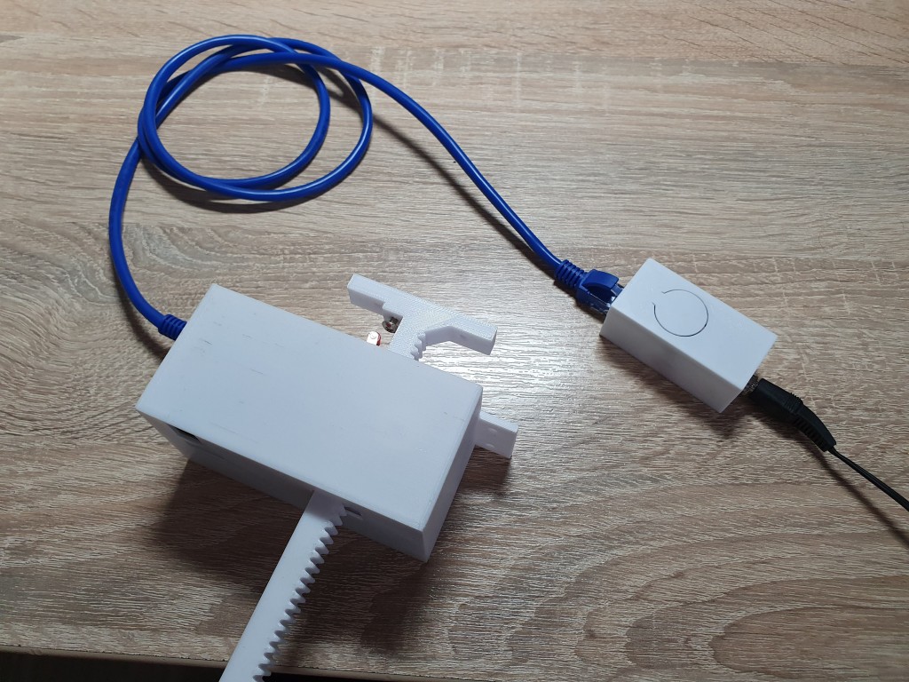 Smart Auto Window Opener v1 (Wi-Fi)