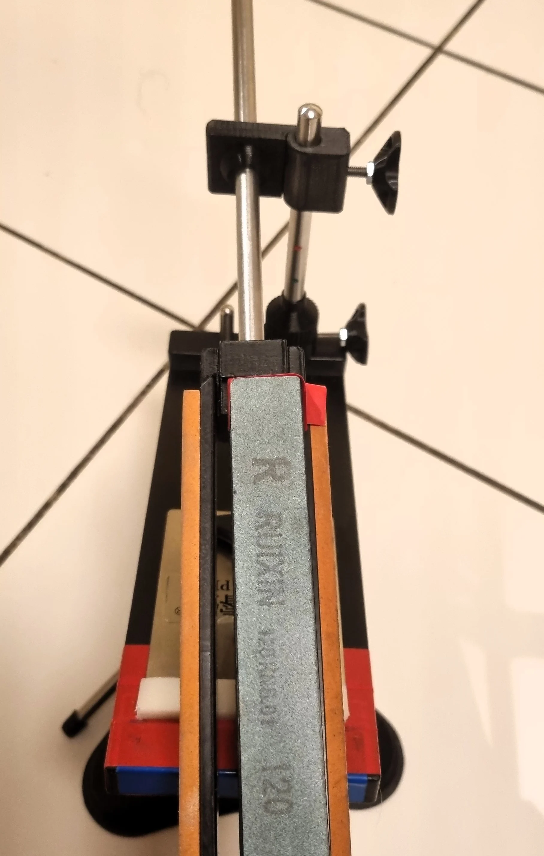 Ruixin Pro knife sharpener pivot for 8mm rods and M4 tightening screw | Ruixin Pro Messerschärfer Kugelgelenk für 8mm Stangen und M4 Feststellschraube