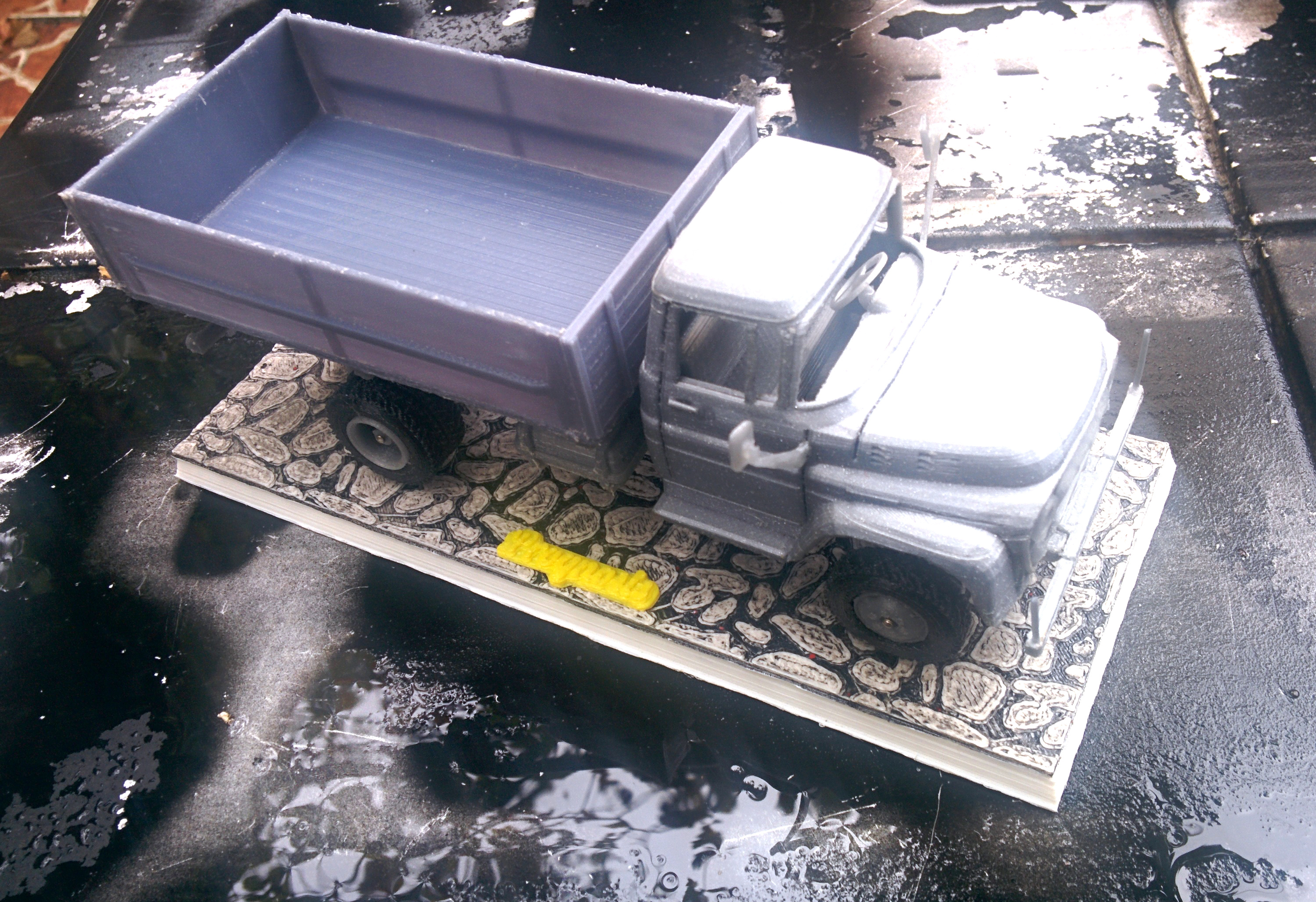 Cobblestone Road base for models