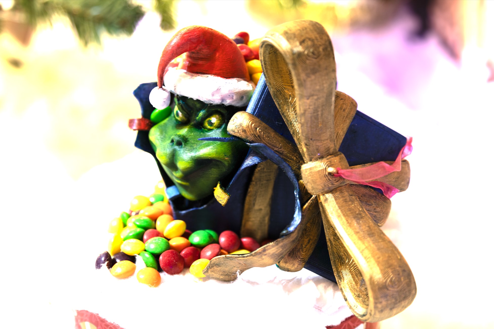 Grinch Surprise Gift Box