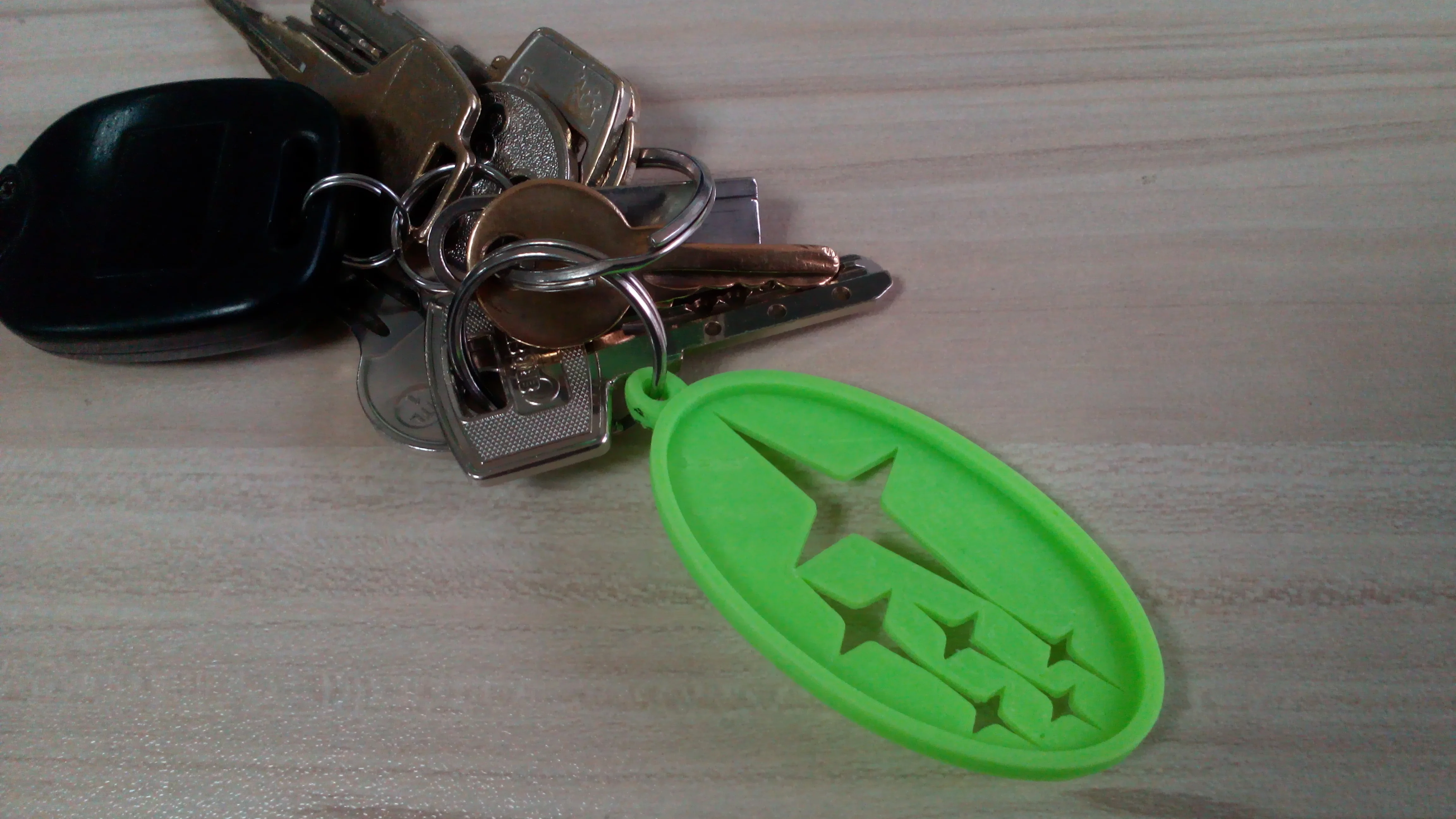 Subaru logo keychain V.2