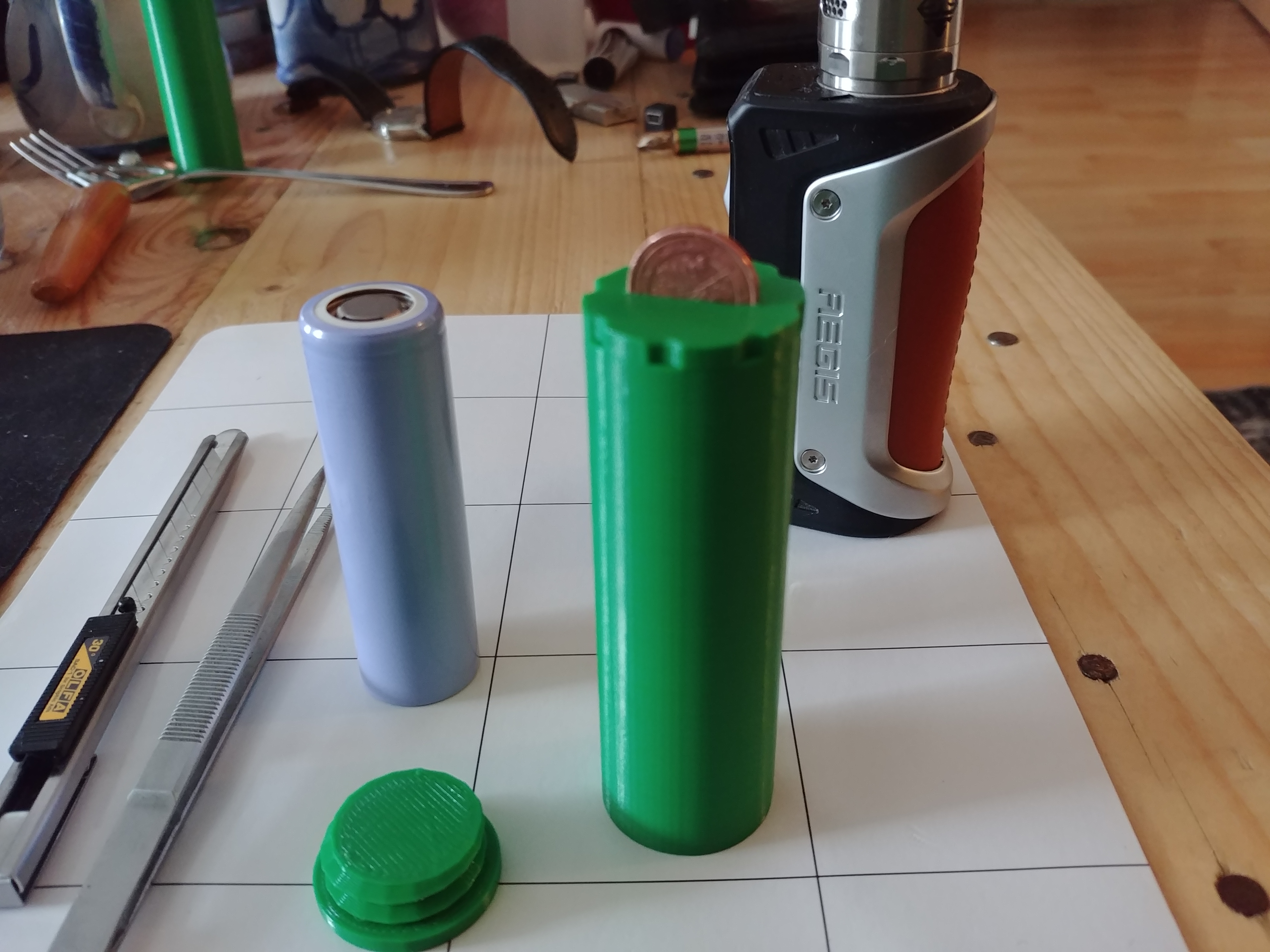 21700 / 20700 Battery box & AEGIS opener