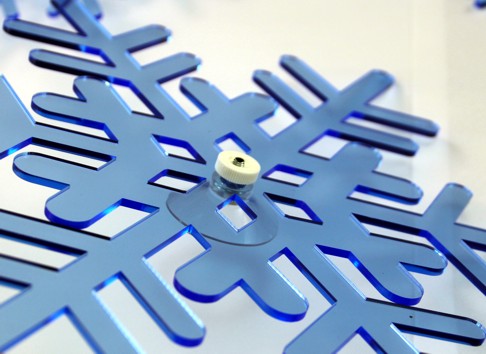 Acrylic- 6 different windows snowflakes - laser cut