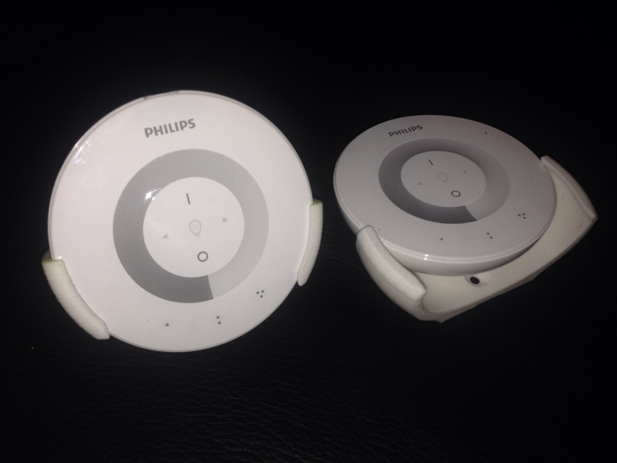 Philips Living Whites Remote Holder and Clip