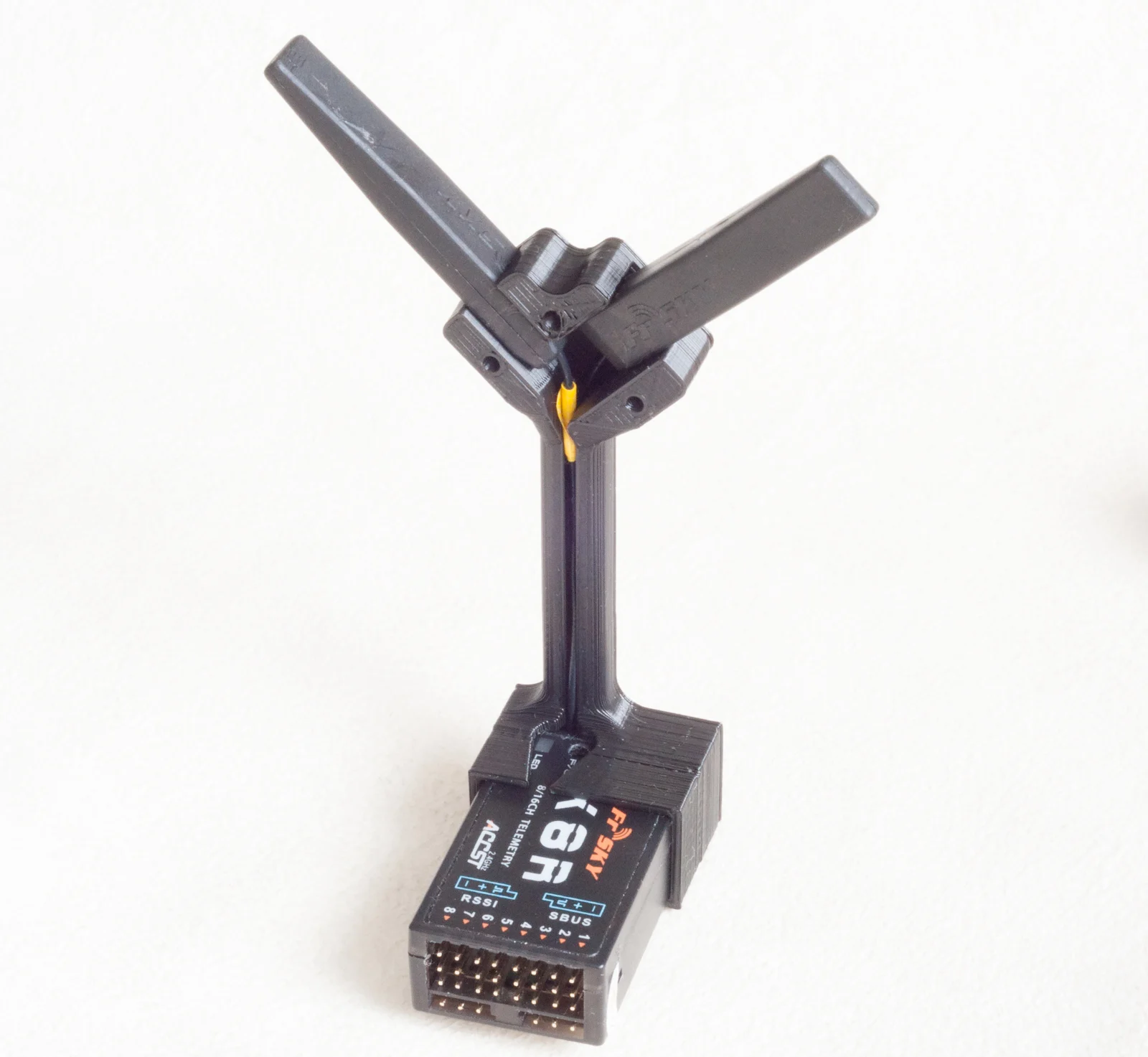 FrSky X8R, X6R, L9R receiver antenna holder, antenna mount