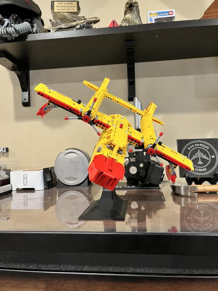 LEGO Sea Duck Display Stand